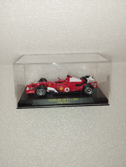 Modellino Ferrari 248 F1 Felipe Massa
Scala  1:43