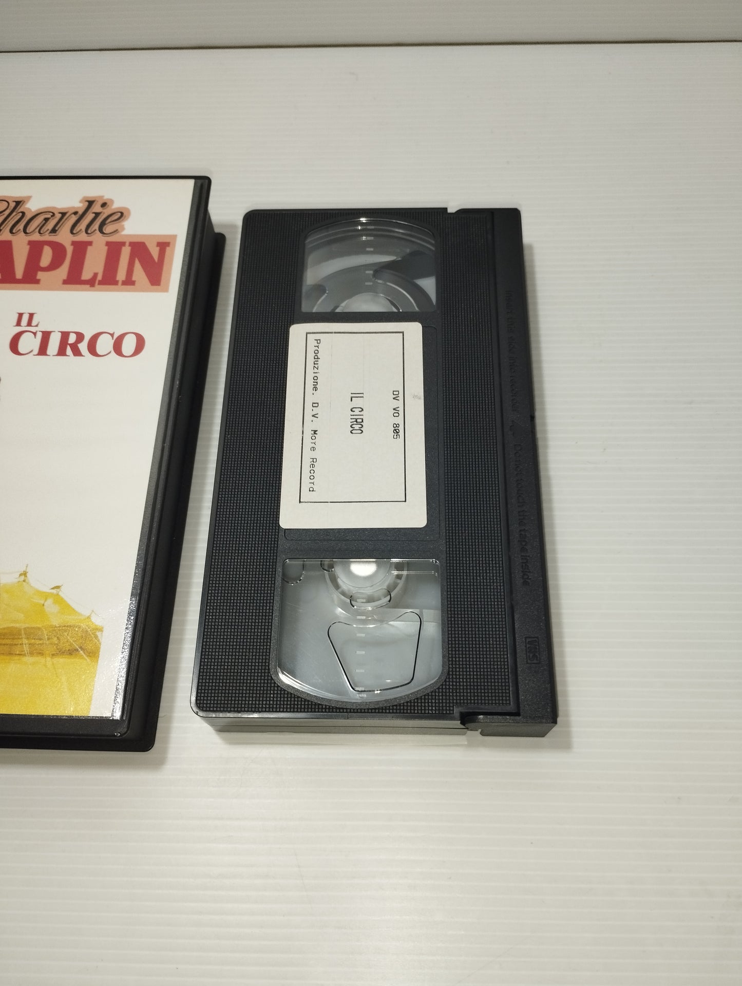 Il Circo Charlie Chaplin VHS
Edita nel 1994 da Morerecord