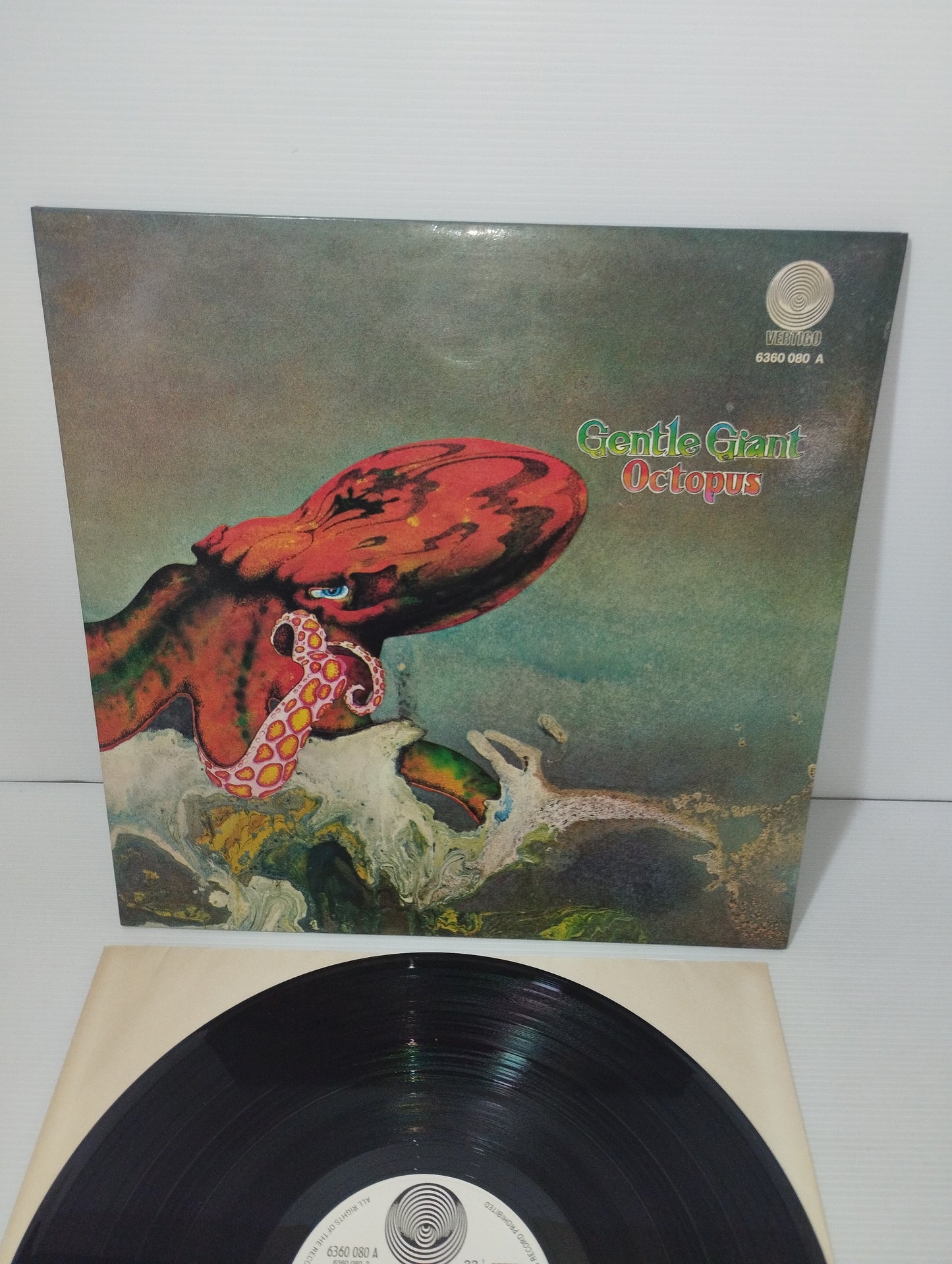 Octopus Gentle Giant LP 33 Giri
Edito nel 1972 da Vertigo  Cod.6360 080 A
Prima stampa italiana