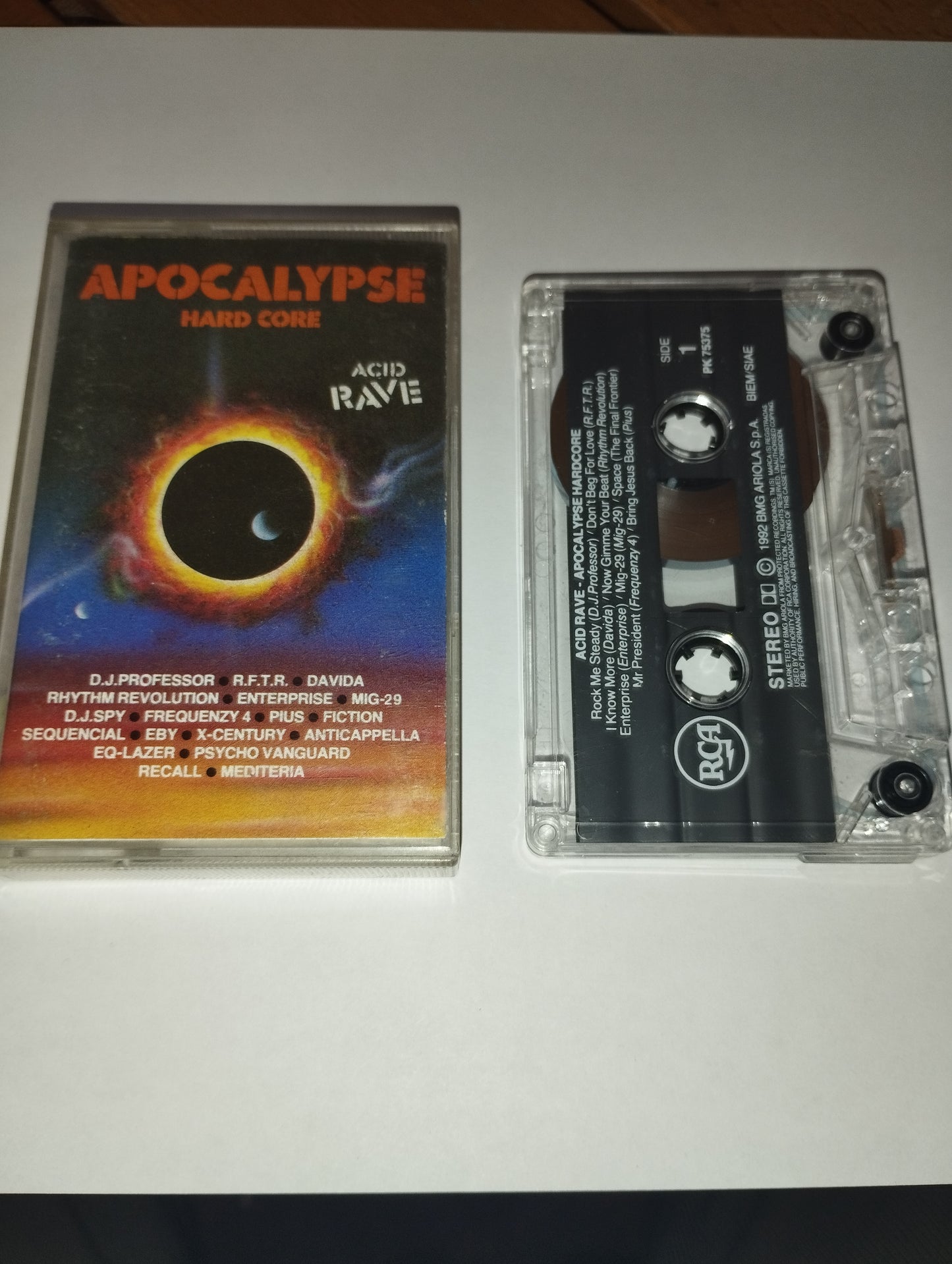 Apocalypse Hard Core Musicassetta
Edita da RCA  Cod.PK 75375