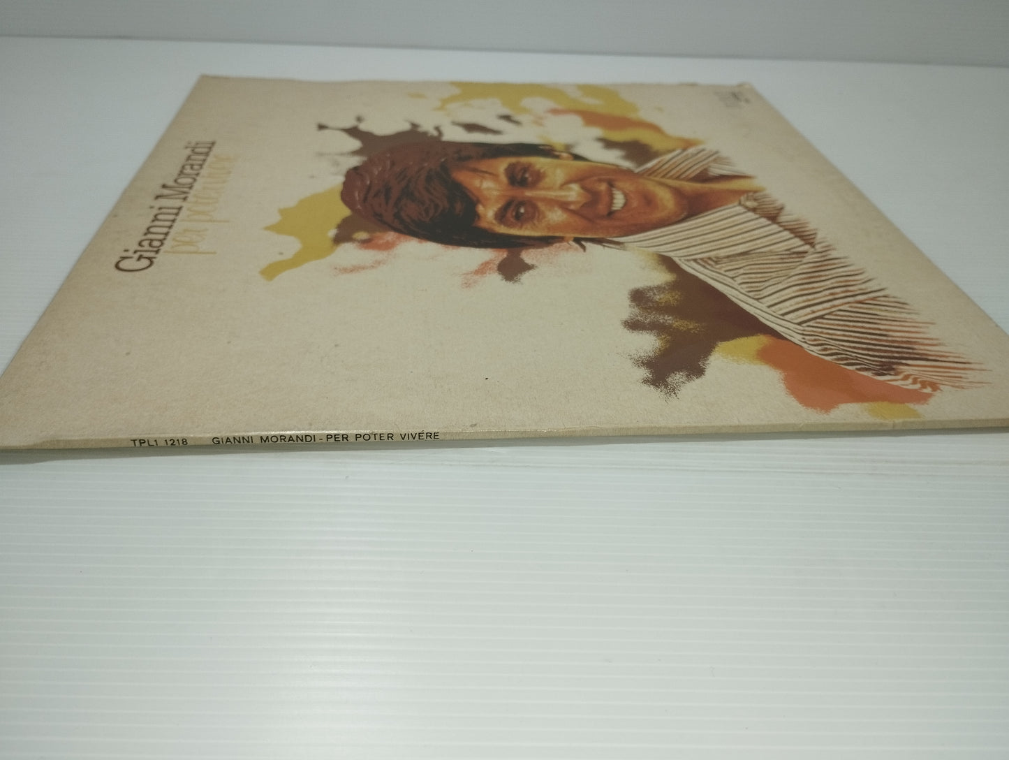 Per poter vivereGianni Morandi lp 33 Giri
Edito nel 1976 da  RCA  Cod.TPL 11218