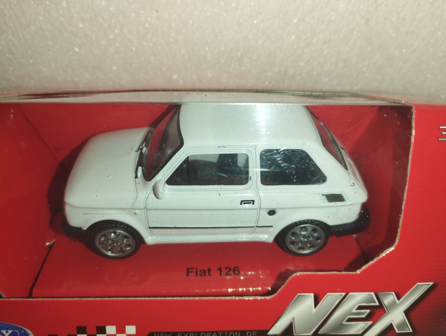 Modellino Fiat 126 Welly Nex
Scala 1:43