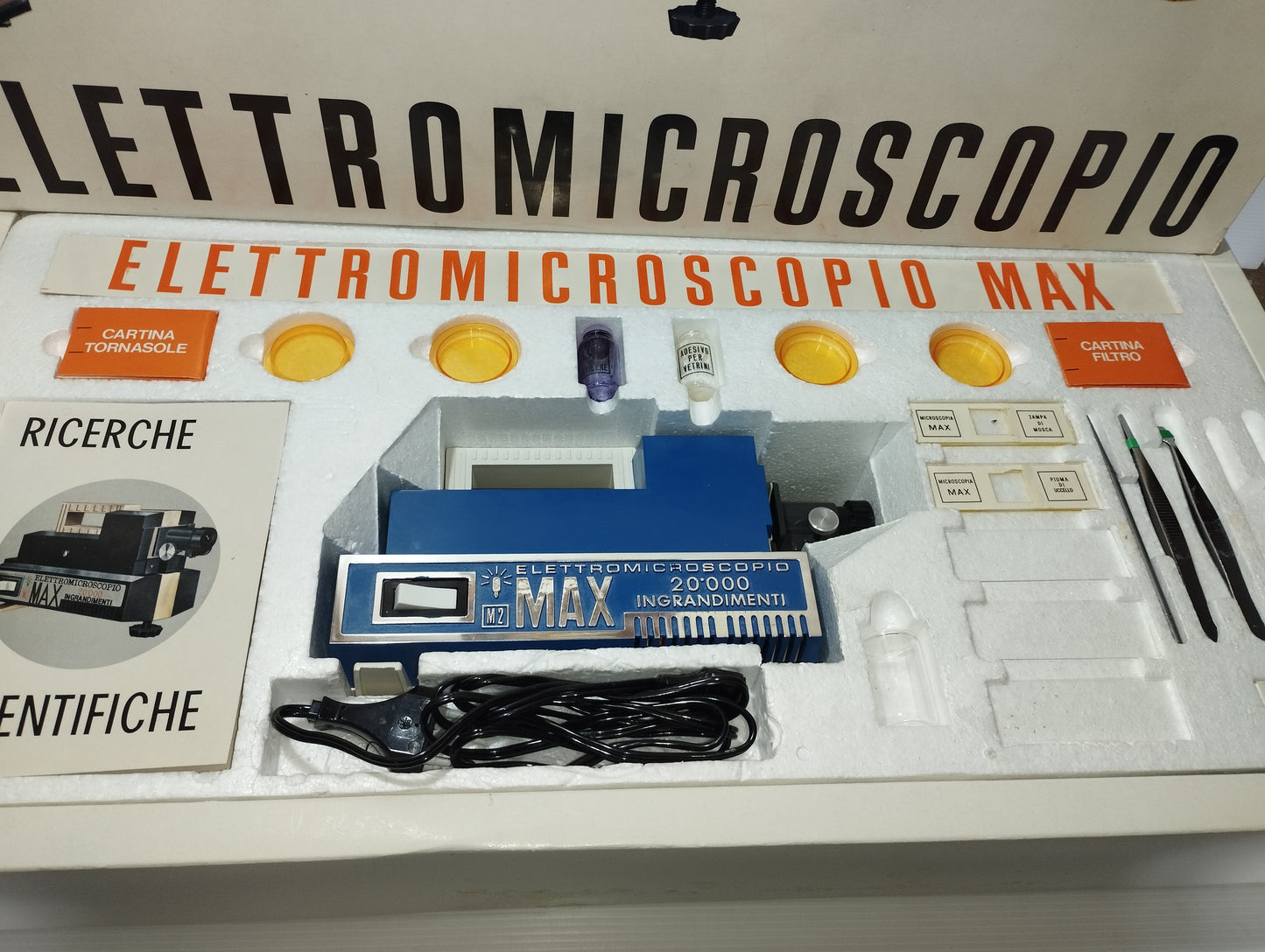 Elettromicroscopio Max  I.G.C Milano
Anni 70