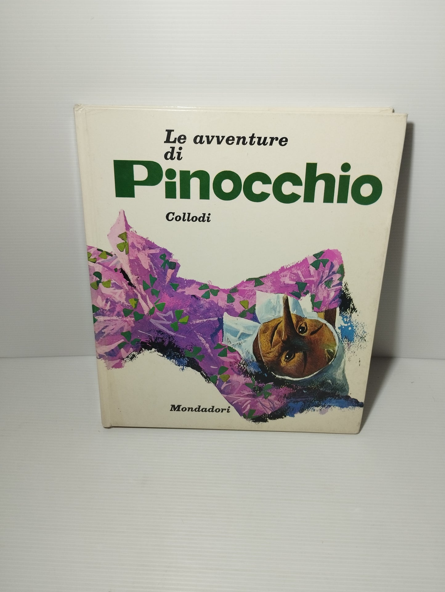 Libro Le Avventure Di Pinocchio Collodi Prima edizione Mondadori del 1965
Copertina rigida