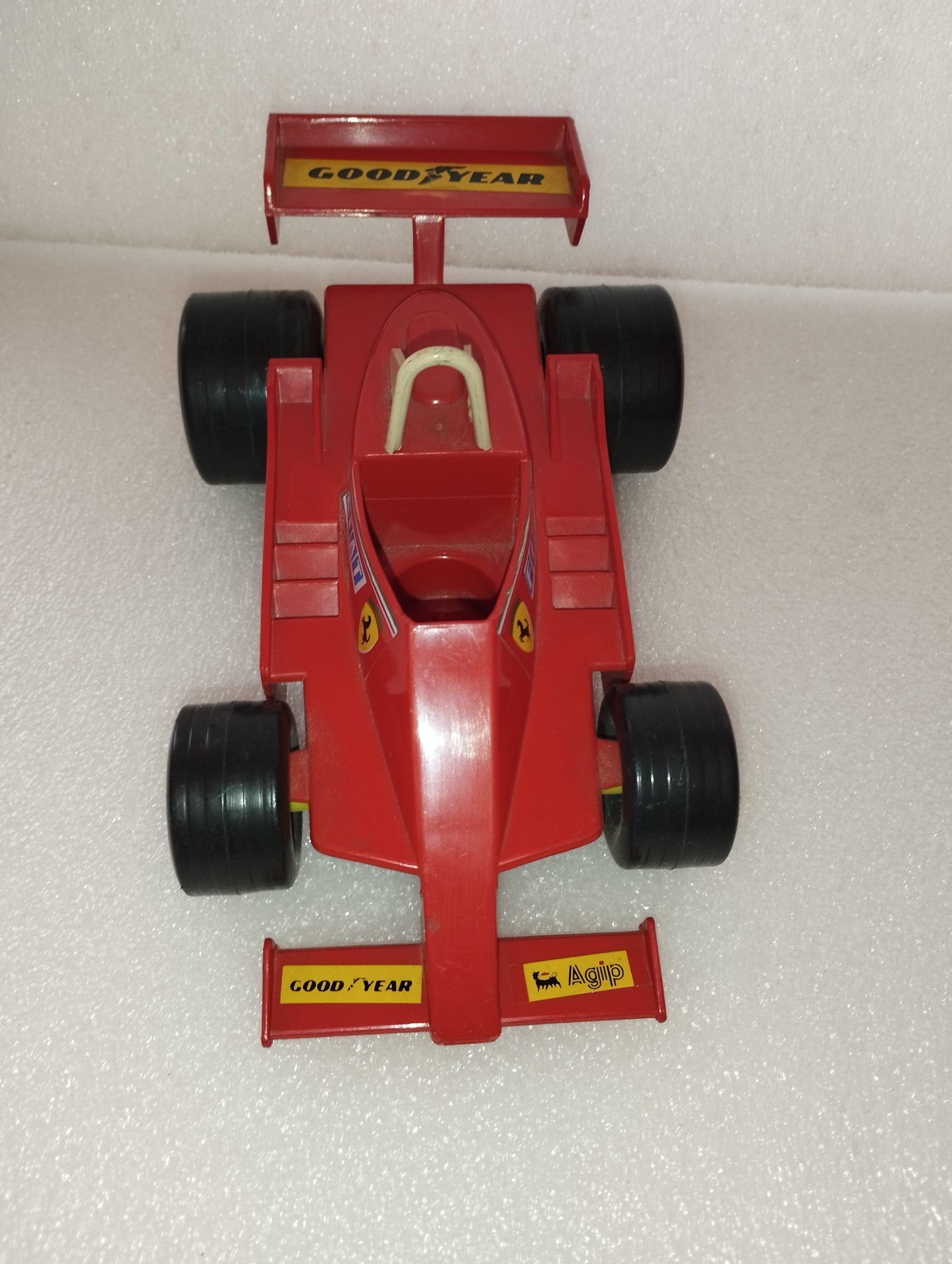 Modellino Ferrari F1 In Plastica
Vintage
Lunghezza modellino 24 cm circa