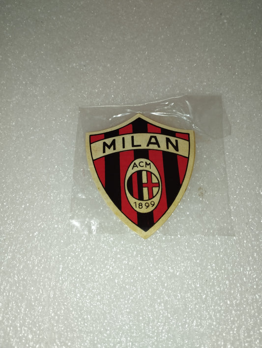 Adesivo Milan Vintage
Dimensioni adesivo 7 x 6 cm circa