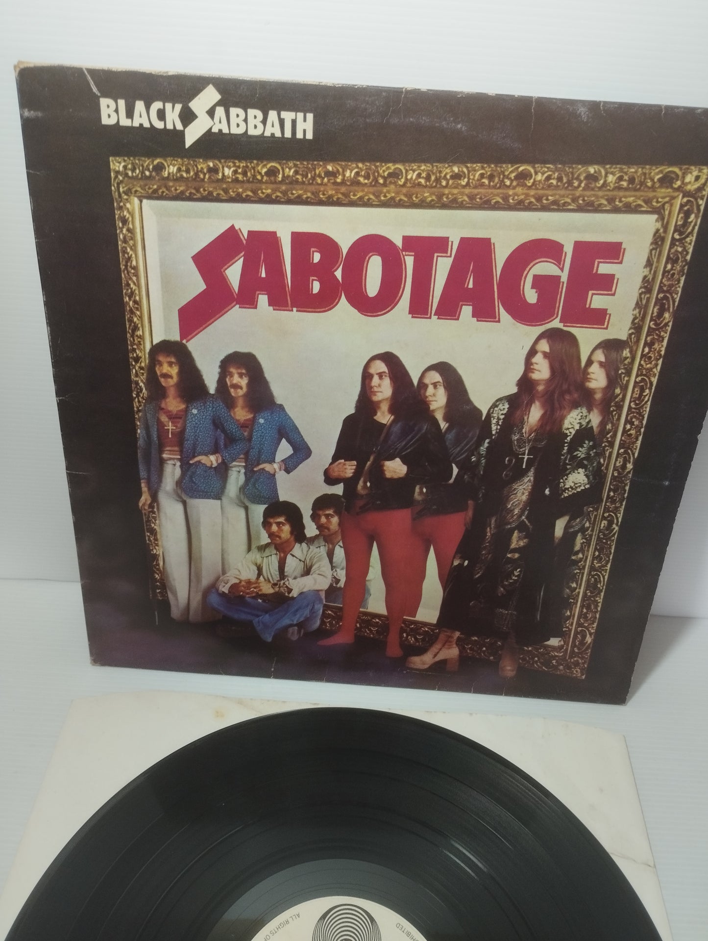 Sabotage Black Sabbath LP 33 Giri
Edito nel 1975 da Vertigo cod.6366 115 A
Prima stampa italiana