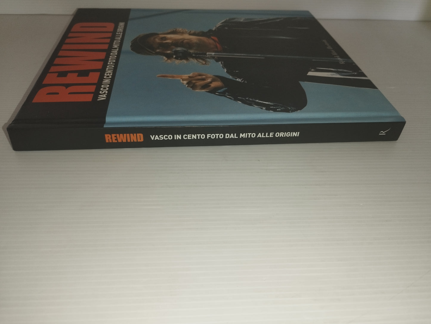 Rewind Vasco Rossi Libro Fotografico Edito nel 2005 da Rizzoli