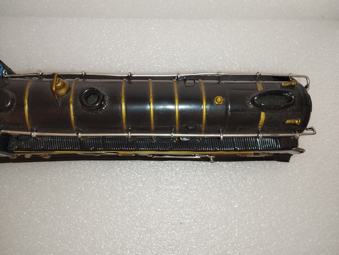 Modello Statico Di Locomotiva A Vapore In Metallo
Lunghezza cm 47,5 cm circa