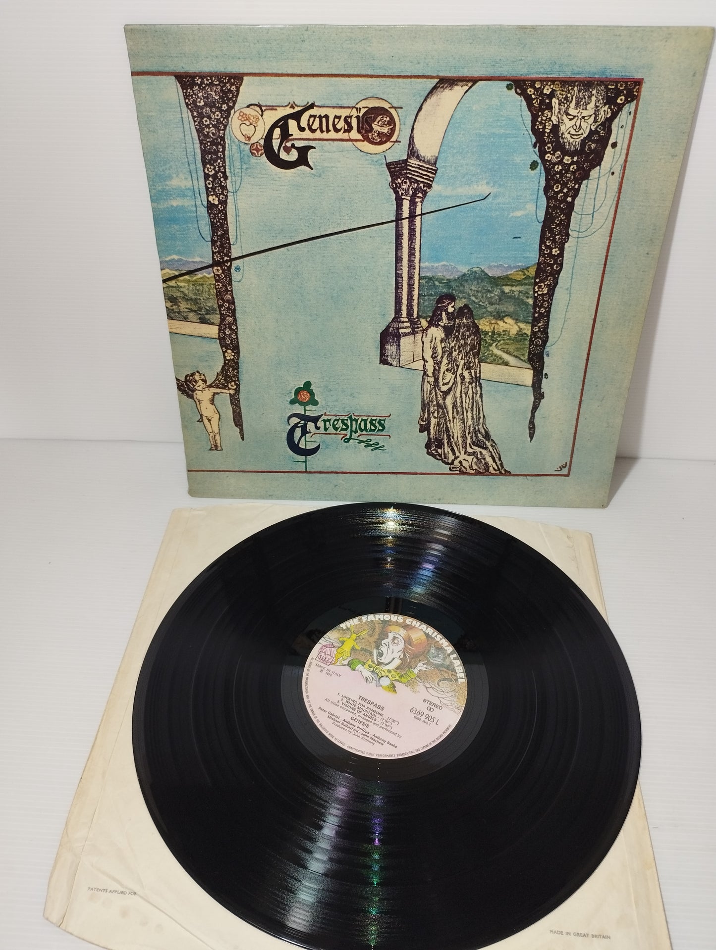 Trespass Genesis LP 33 Giri
Edito nel 1972 da  Charisma cod.6369 905 L