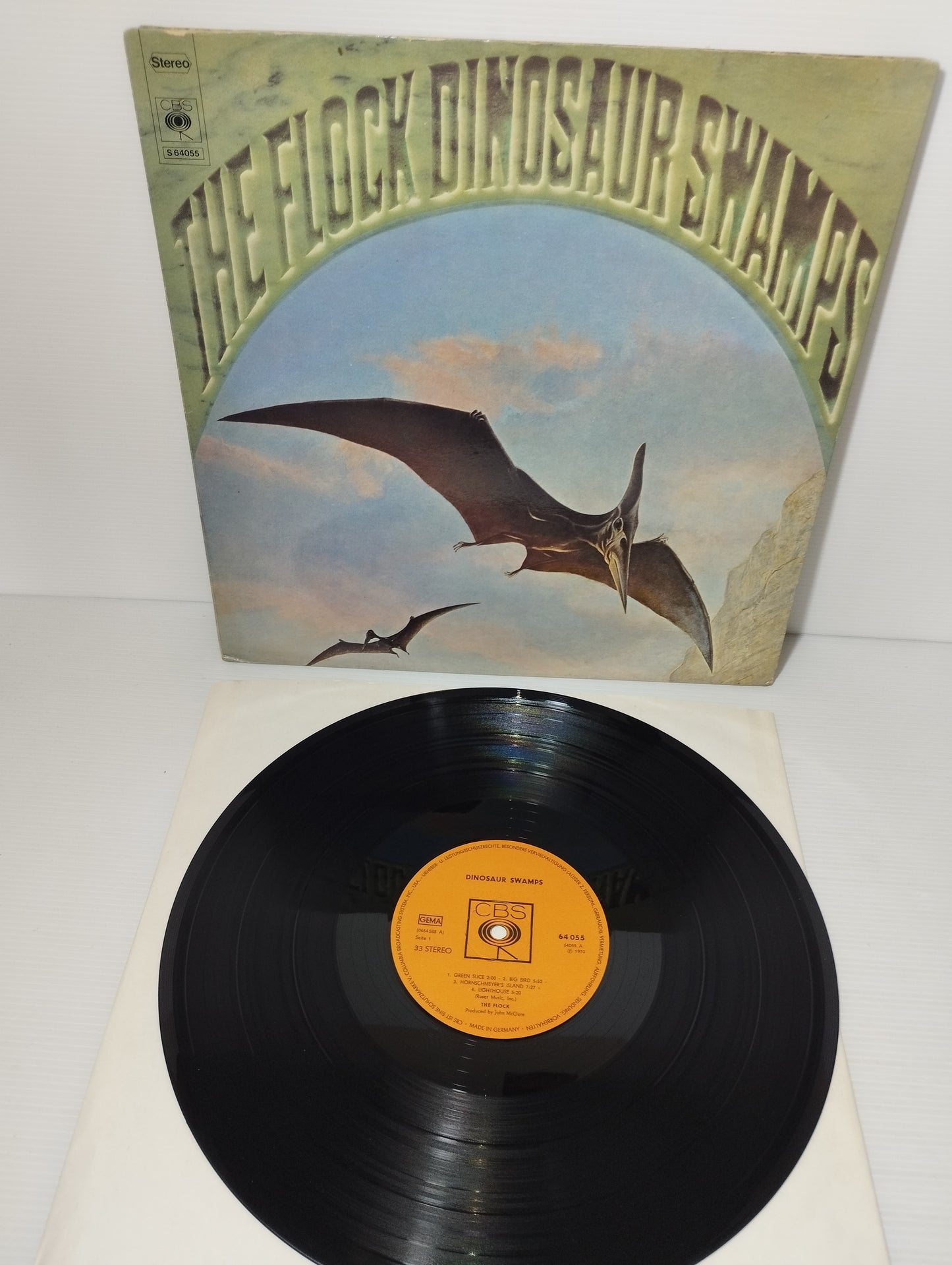 Dinosaur Swamps The Flock LP 33 Giri
Edito nel 1970 da  CBS Cod 64055