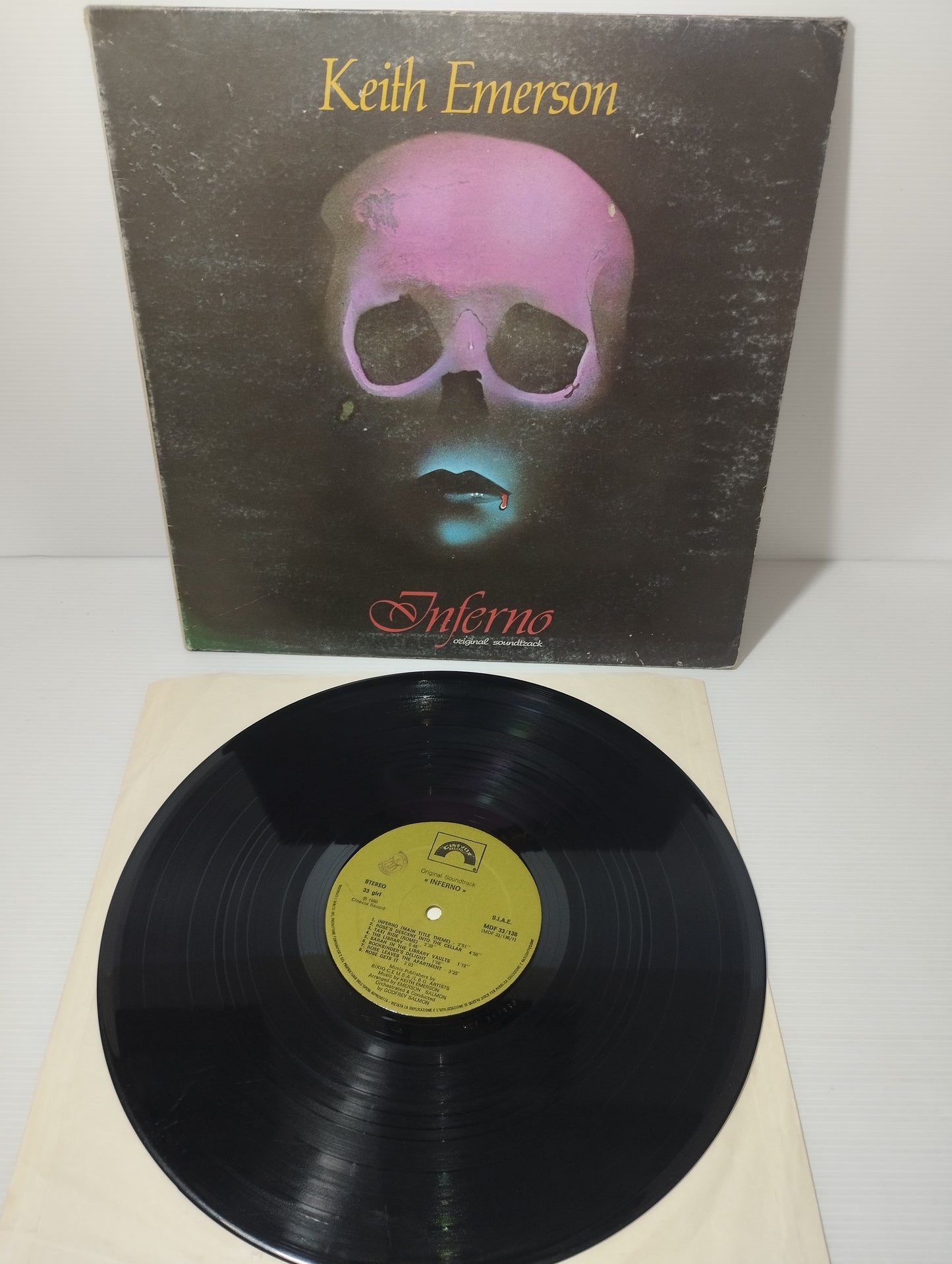 Inferno Original Soundtrack LP 33 Giri
Edito nel 1980  da Cinevox Record Cod.MDF 33/138