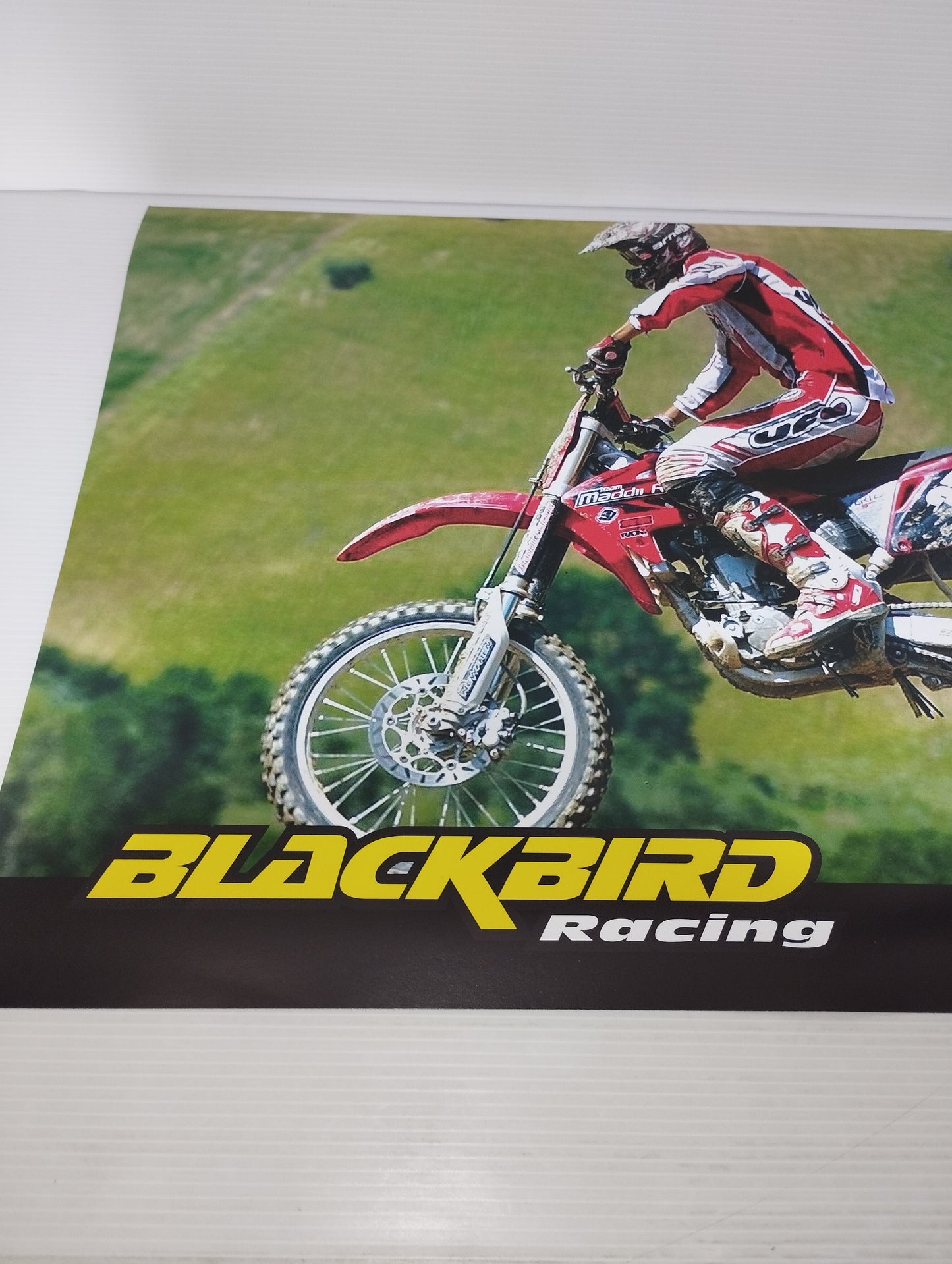 Poster Blackbird Racing
HM 2006 Motocross
Dimensioni poster 48 x 33 cm