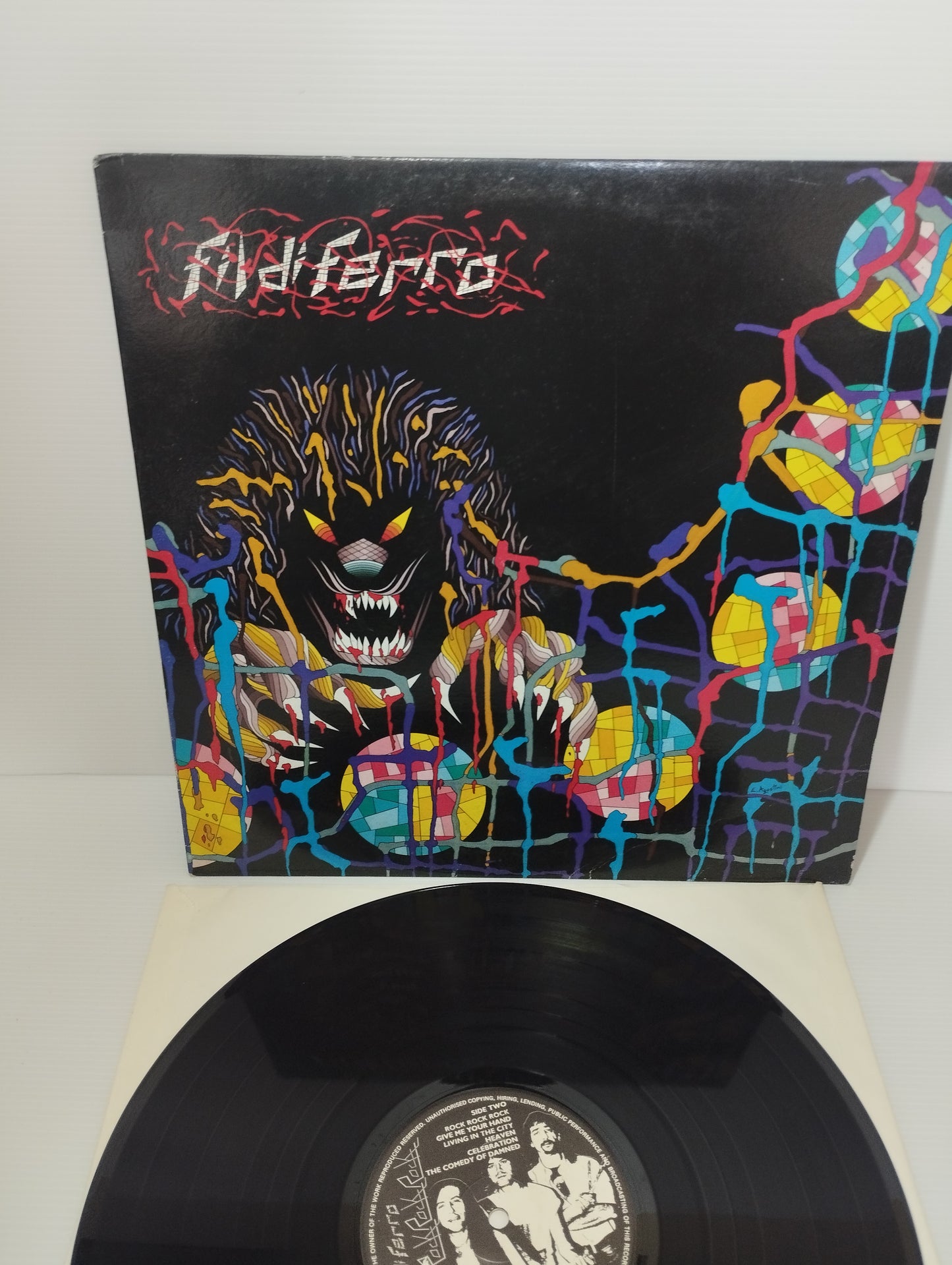 Rock Rock Rock Fil Di Ferro LP

Edito nel 1992 da Axis Records Cod.DPLZ LP971