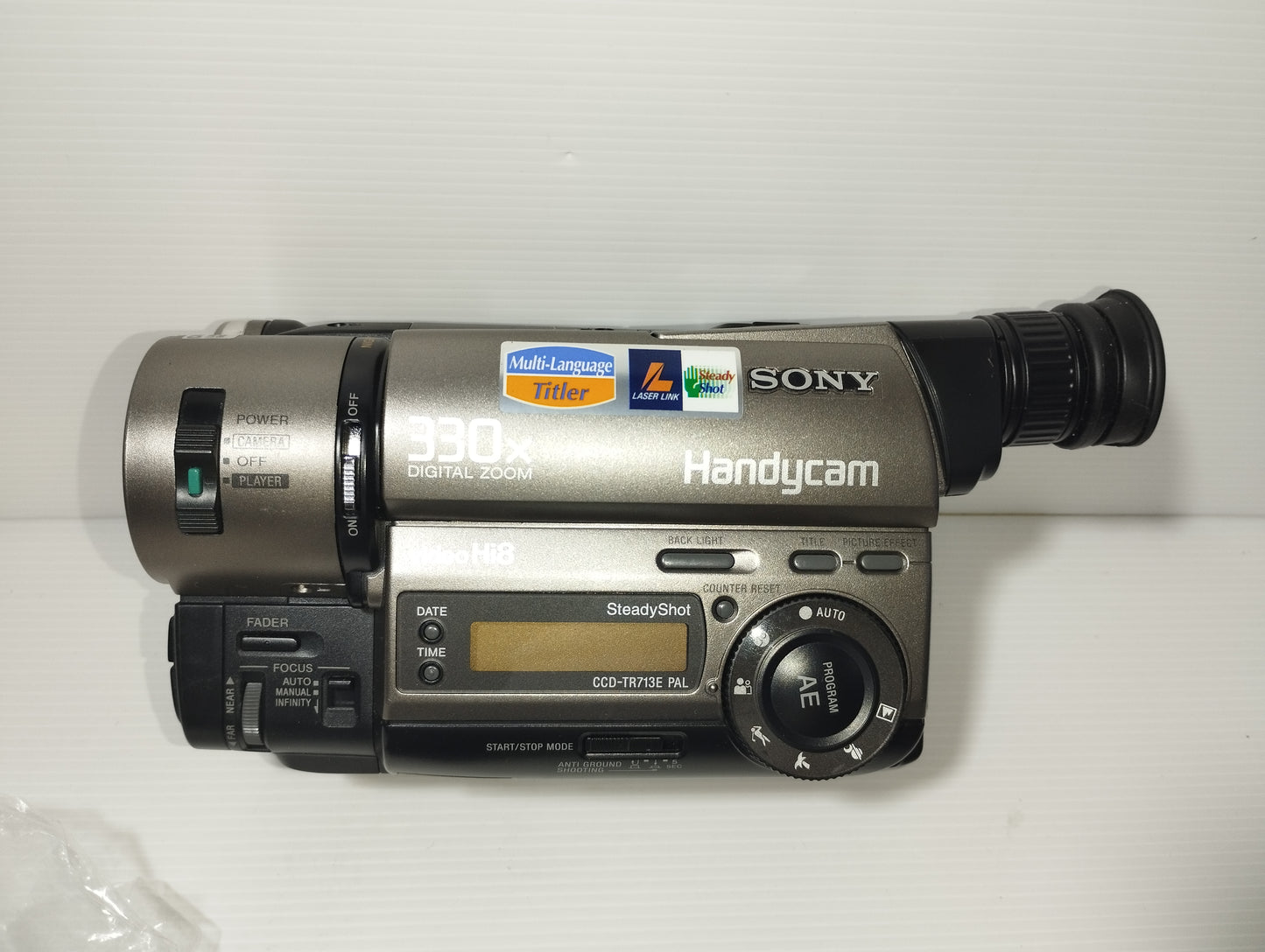 Sony Handycam CCD-TR713E
Video Hi8 PAL
NON TESTATA