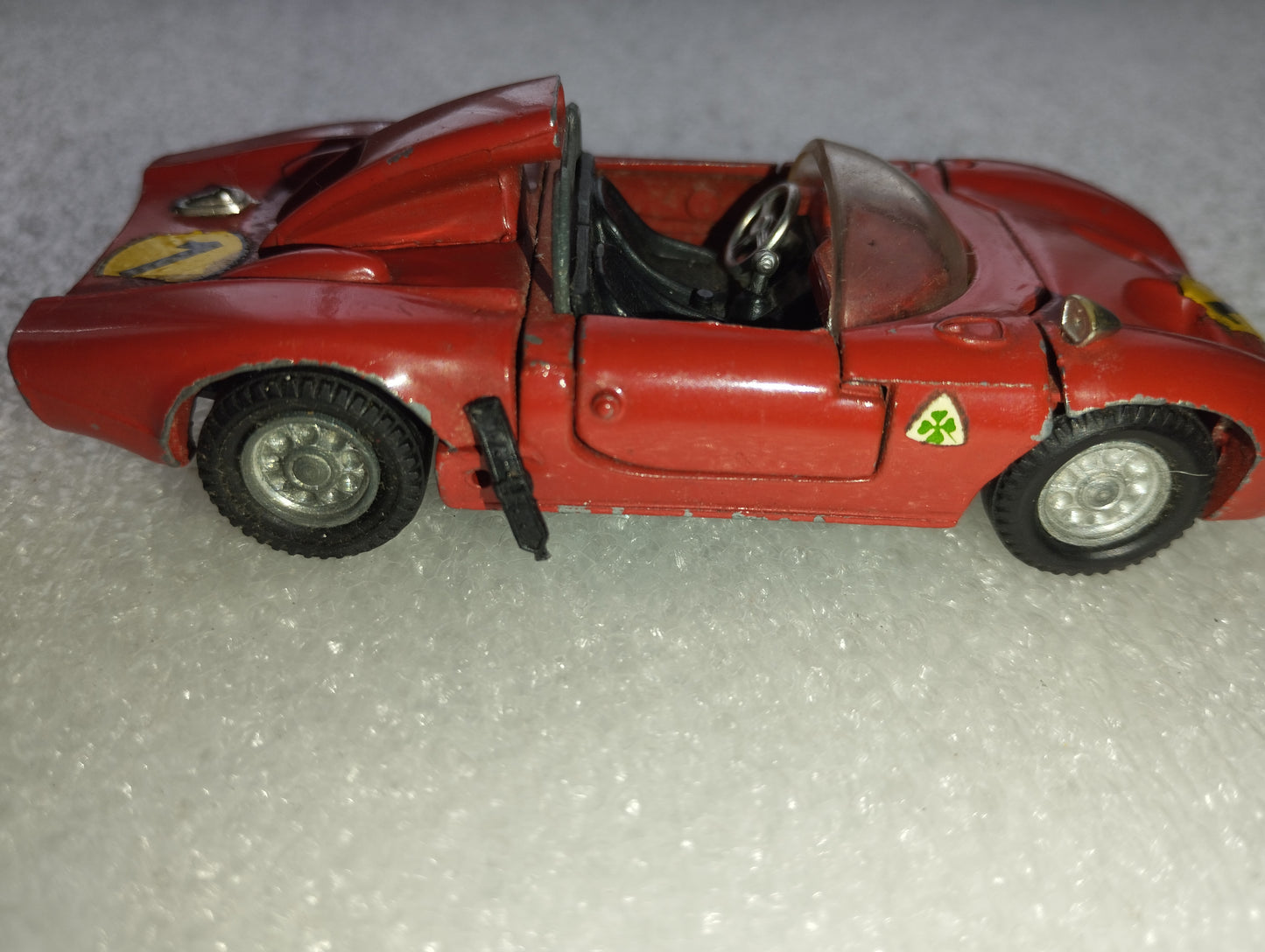 Alfa Romeo 33 quadrifoglio Mercury
Scala 1:43