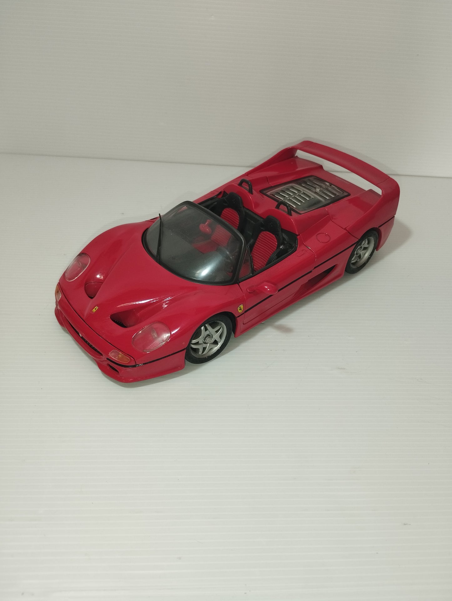 Ferrari F50 Maisto Scala 1:18