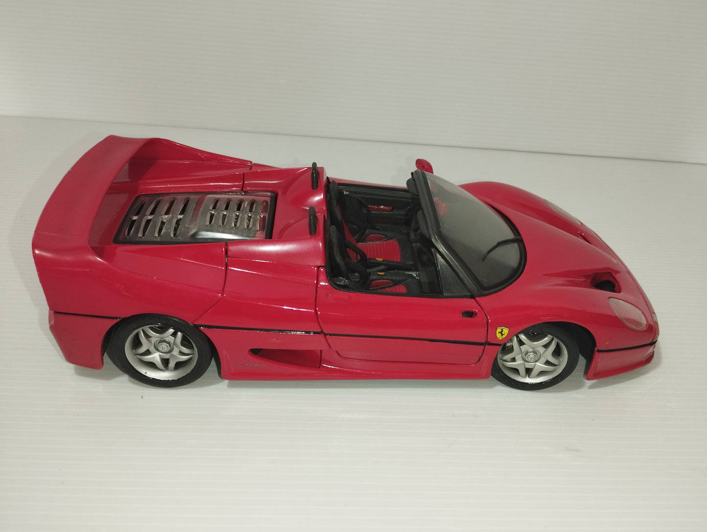 Ferrari F50 Maisto Scala 1:18