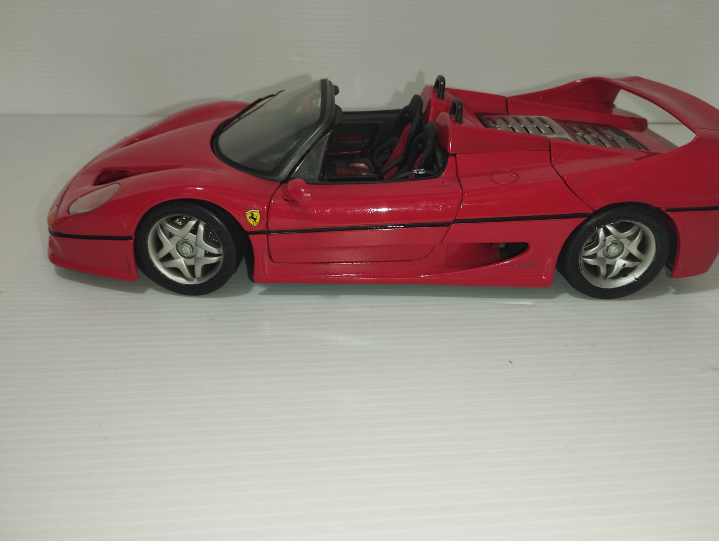 Ferrari F50 Maisto Scala 1:18