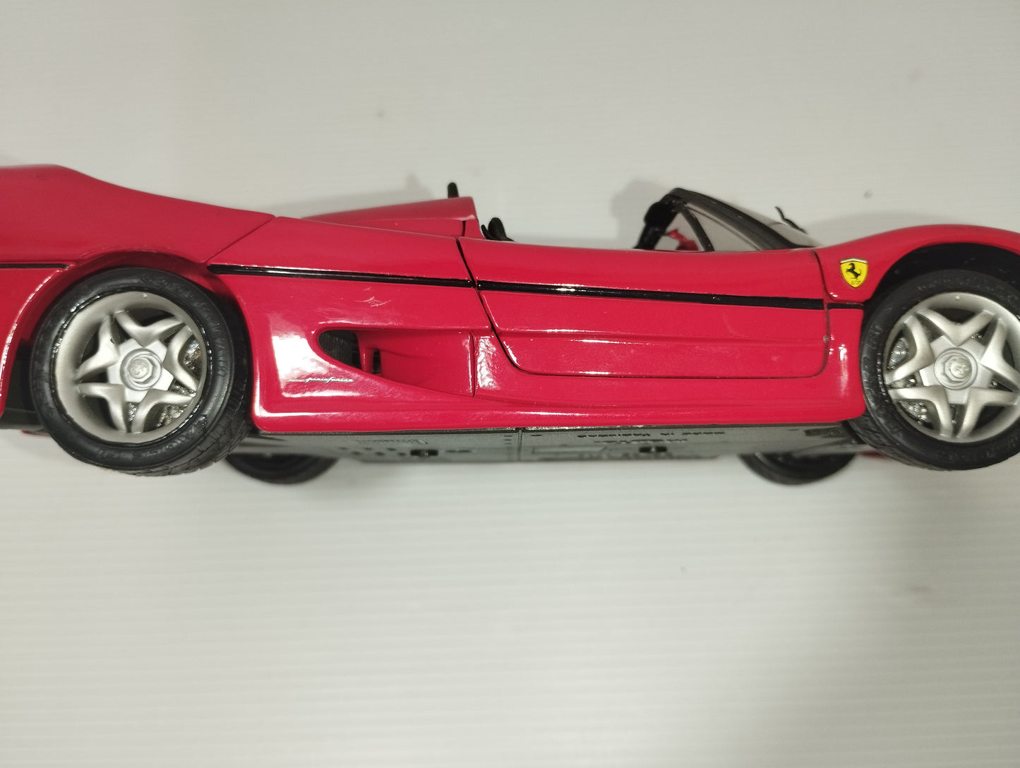 Ferrari F50 Maisto Scala 1:18