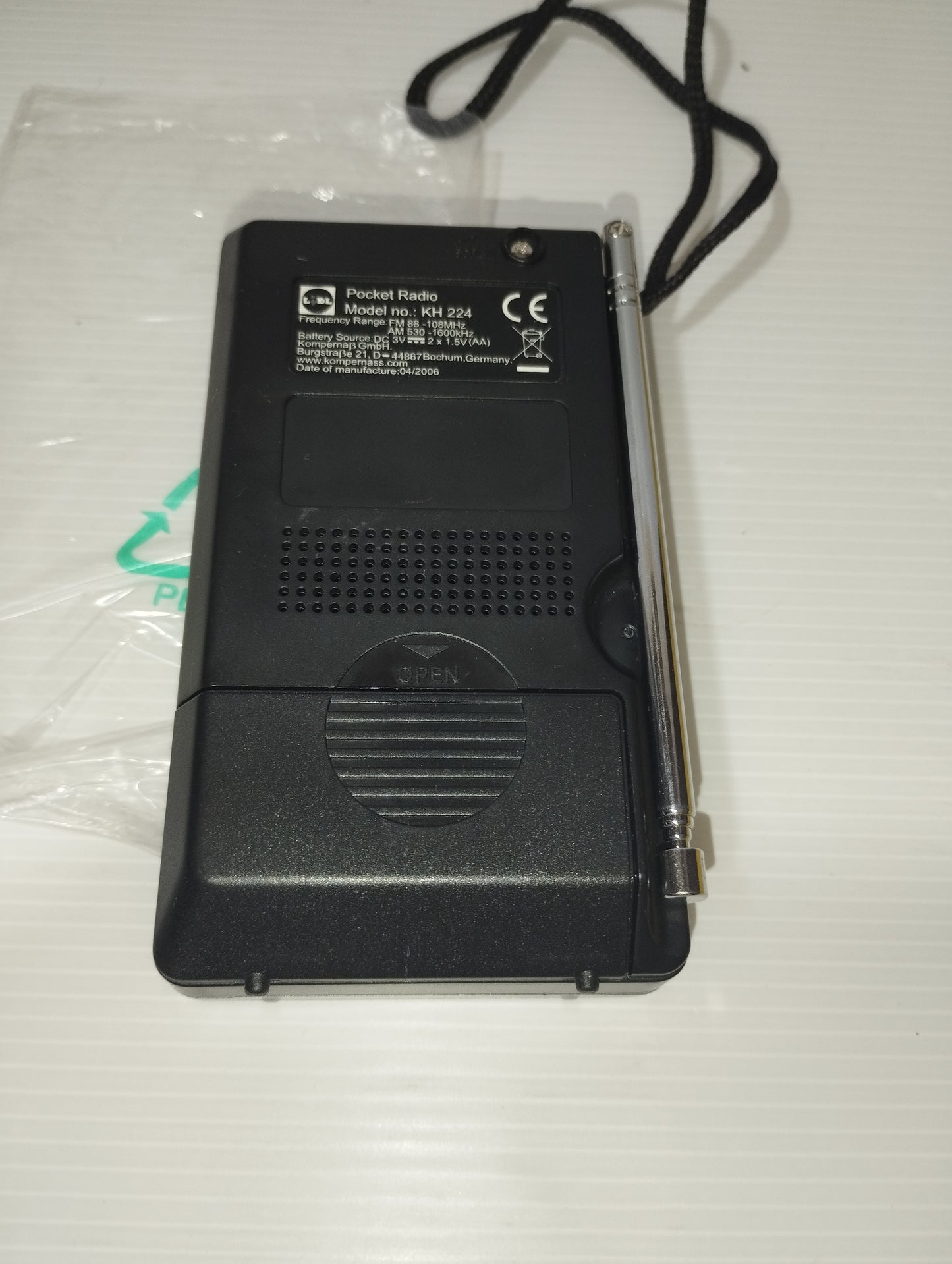 Bench Pocket Radio FM/AM
Mod.KH224