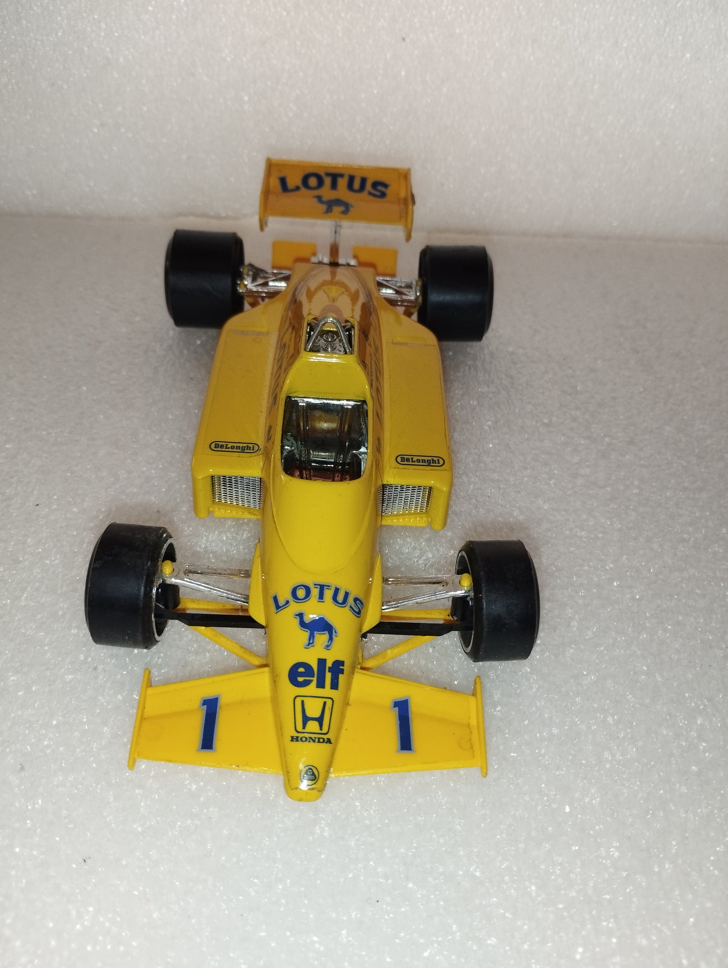 Lotus 97 T Bburago
Scala 1:24