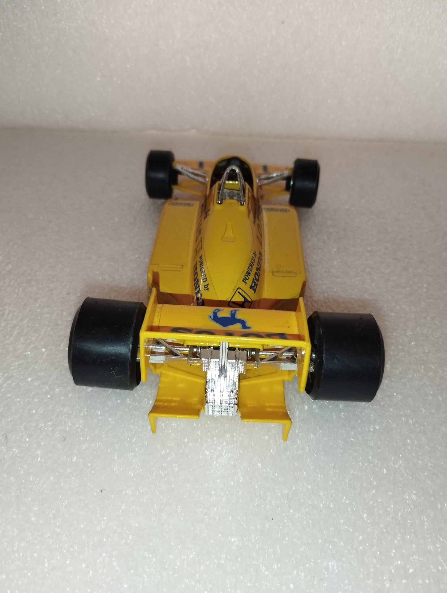 Lotus 97 T Bburago
Scala 1:24