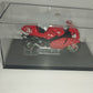 Yamaha YZR-M1 Max Biaggi 2002

Scala  1:24