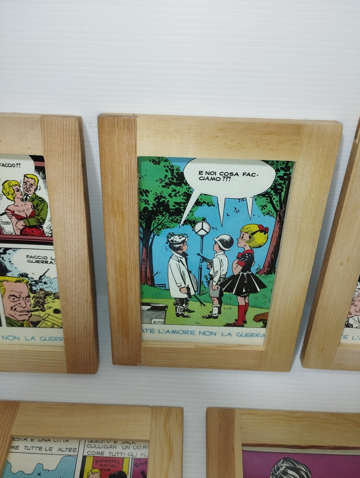 Collezione 5 Quadretti Con Cartoline Fumetto Vintage