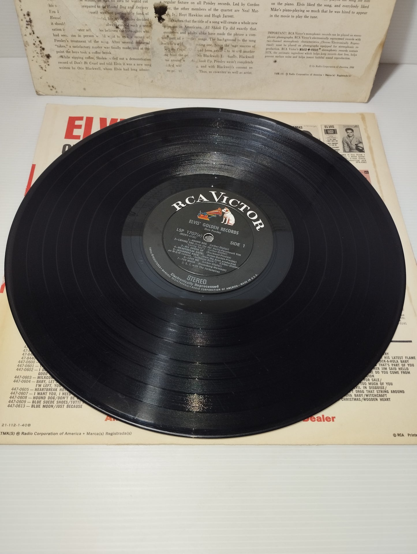 Elvis' Golden Records Elvis Presley
Edito da RCA Victor LSP 1707
Stampa Americana Stereo