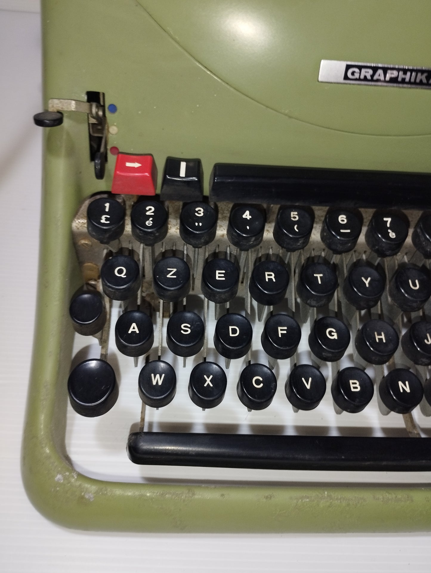 Olivetti Graphika macchina da scrivere n.di serie 1801178 SOLO RITIRO A MANO