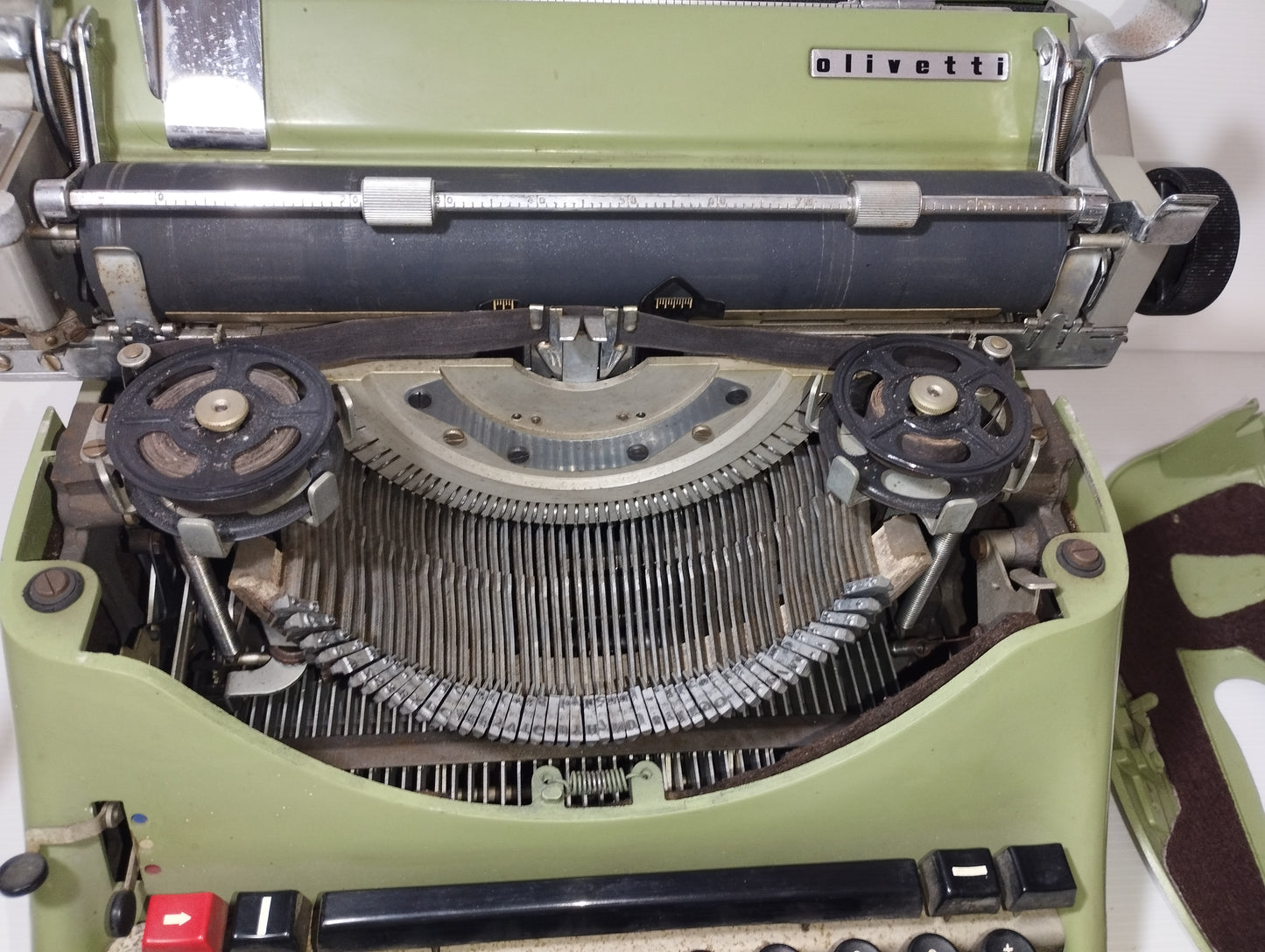 Olivetti Graphika macchina da scrivere n.di serie 1801178 SOLO RITIRO A MANO