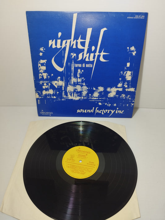 Nightshift Sound factory LP 33 Giri
Edito nel 1977 da Devega Records Cod.DVG-STL 8020