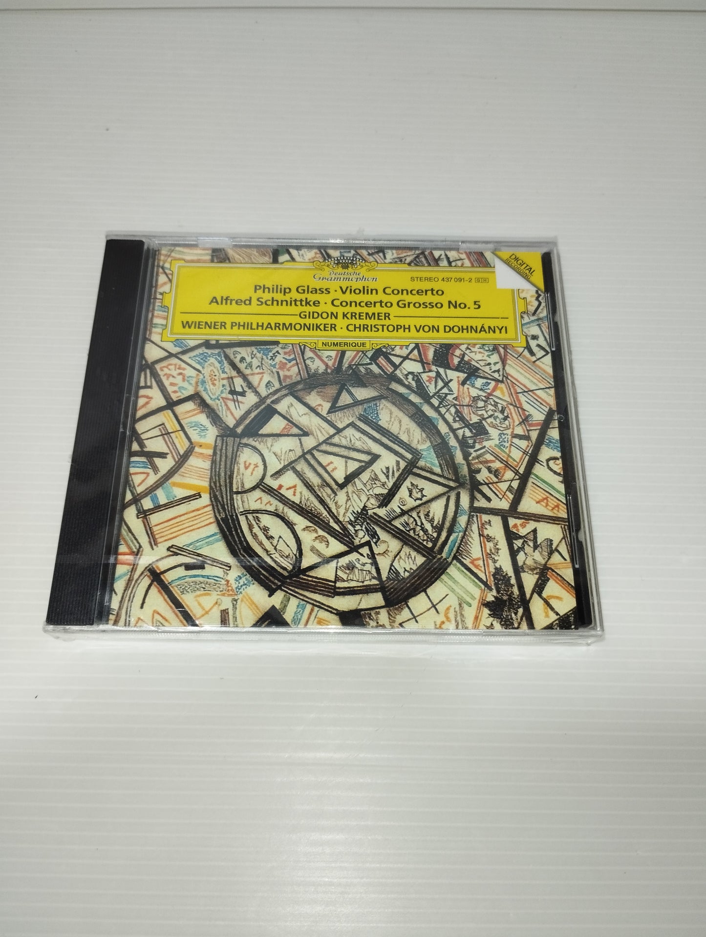 Philips Glass Violin Concerto
Gidon  Kremer /Alfred Schnittke CD Edito da Deutsche Grammophon