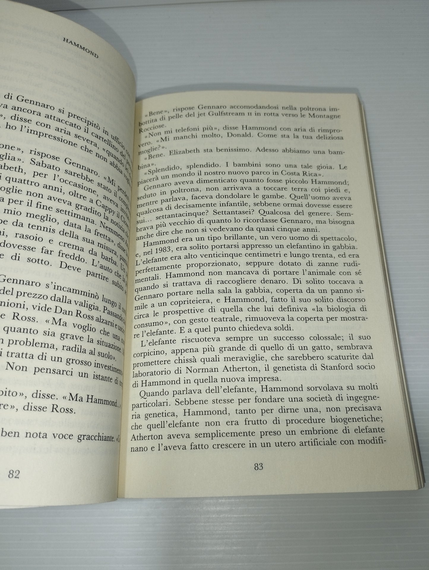 Jurassic Park M.Crichton
Garzanti Gli Elefanti
Prima Edizione Novembre 1995