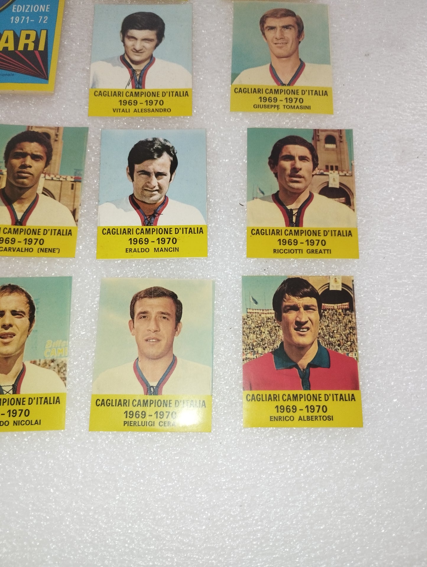 Cagliari Ediz.1971/72 Mini Album +Figurine (15 + lo scudetto)