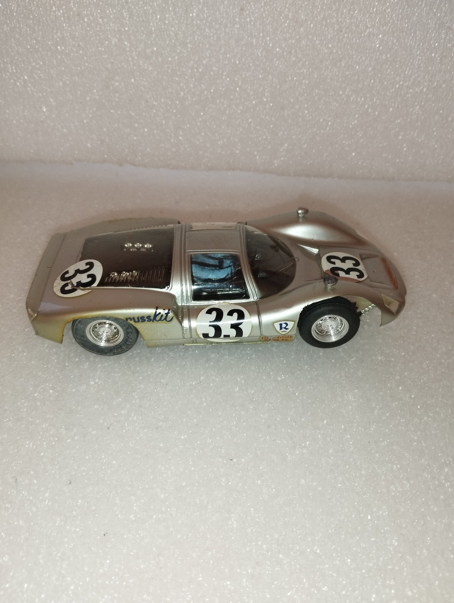 Porsche Carrera Russkit Per Pista Elettrica

Scala 1:24

Originale anni 60