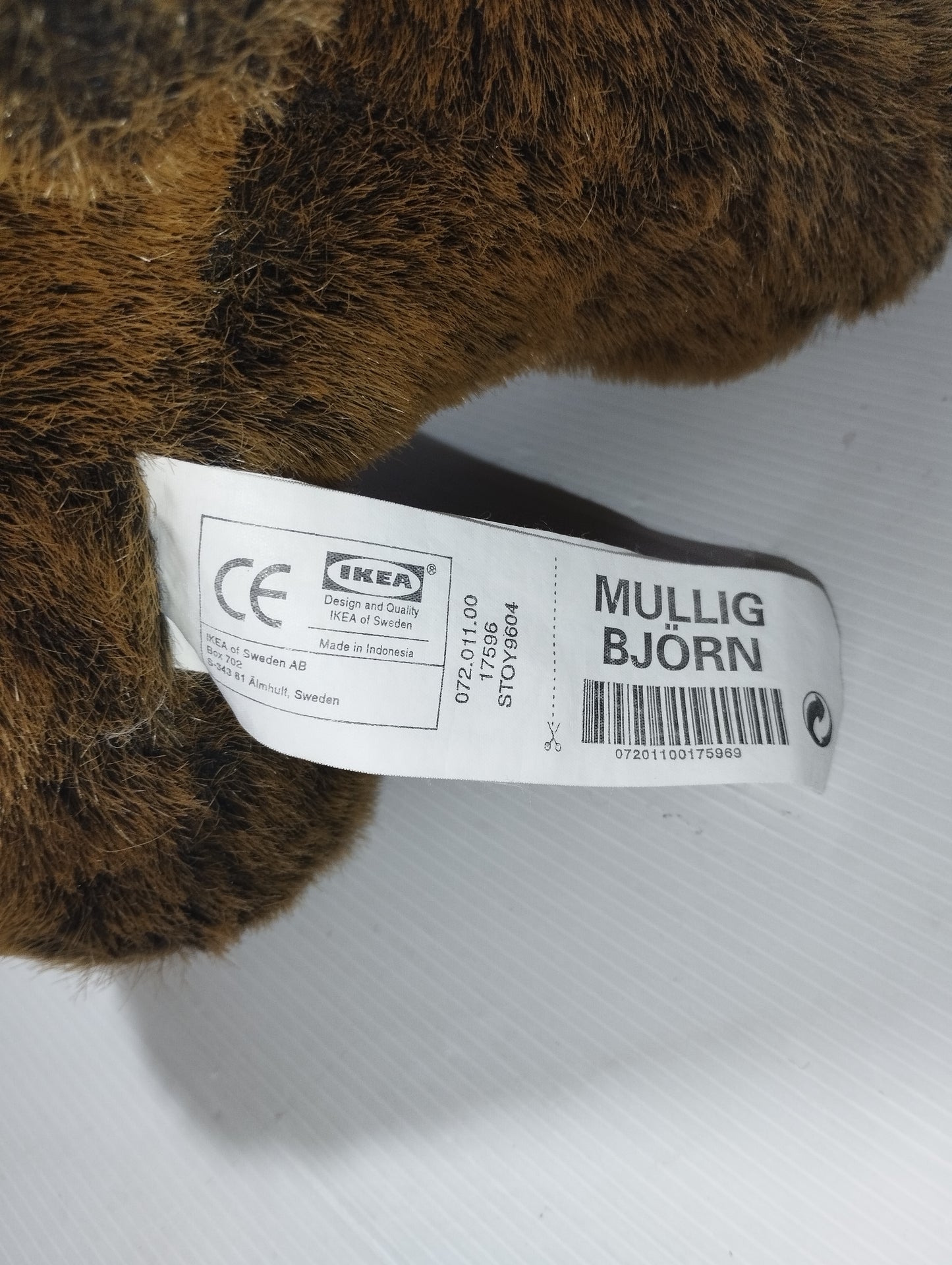 Ikea Orso Peluche Mullig Björn
Made in Indonesia
Lunghezza 41 cm circa