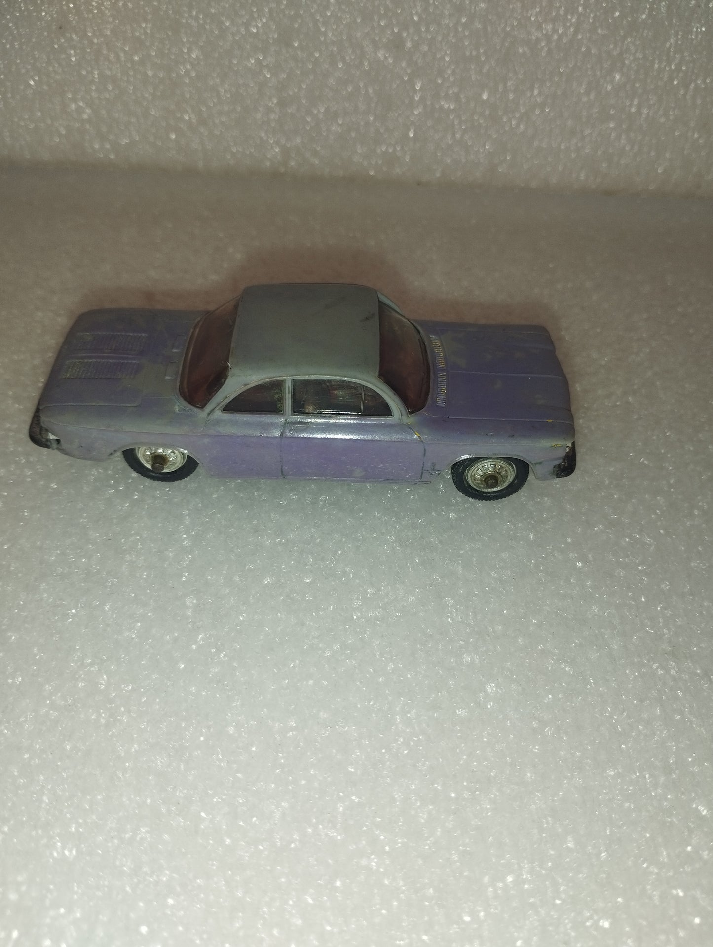 Chevrolet Corvair Monza
Prodotto da Norev n.69
Scala 1:43
in Plastica