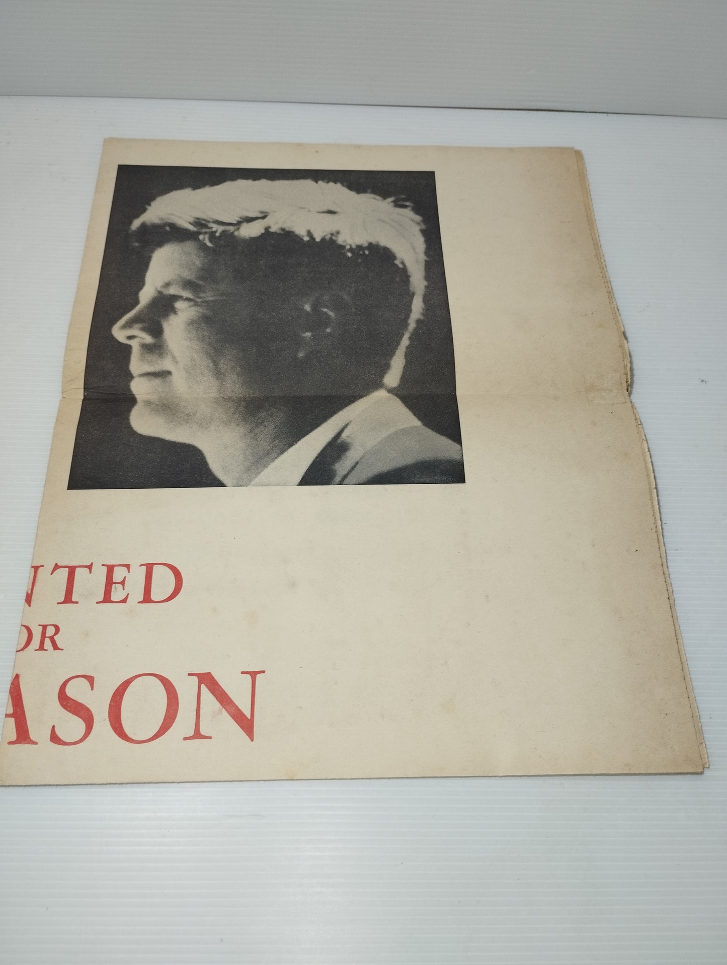 Manifesto D'epoca Kennedy
Supplemento della rivista l'Europeo n.5 del 18 gennaio 1962
Dimensioni cm 70 x 57 Raro