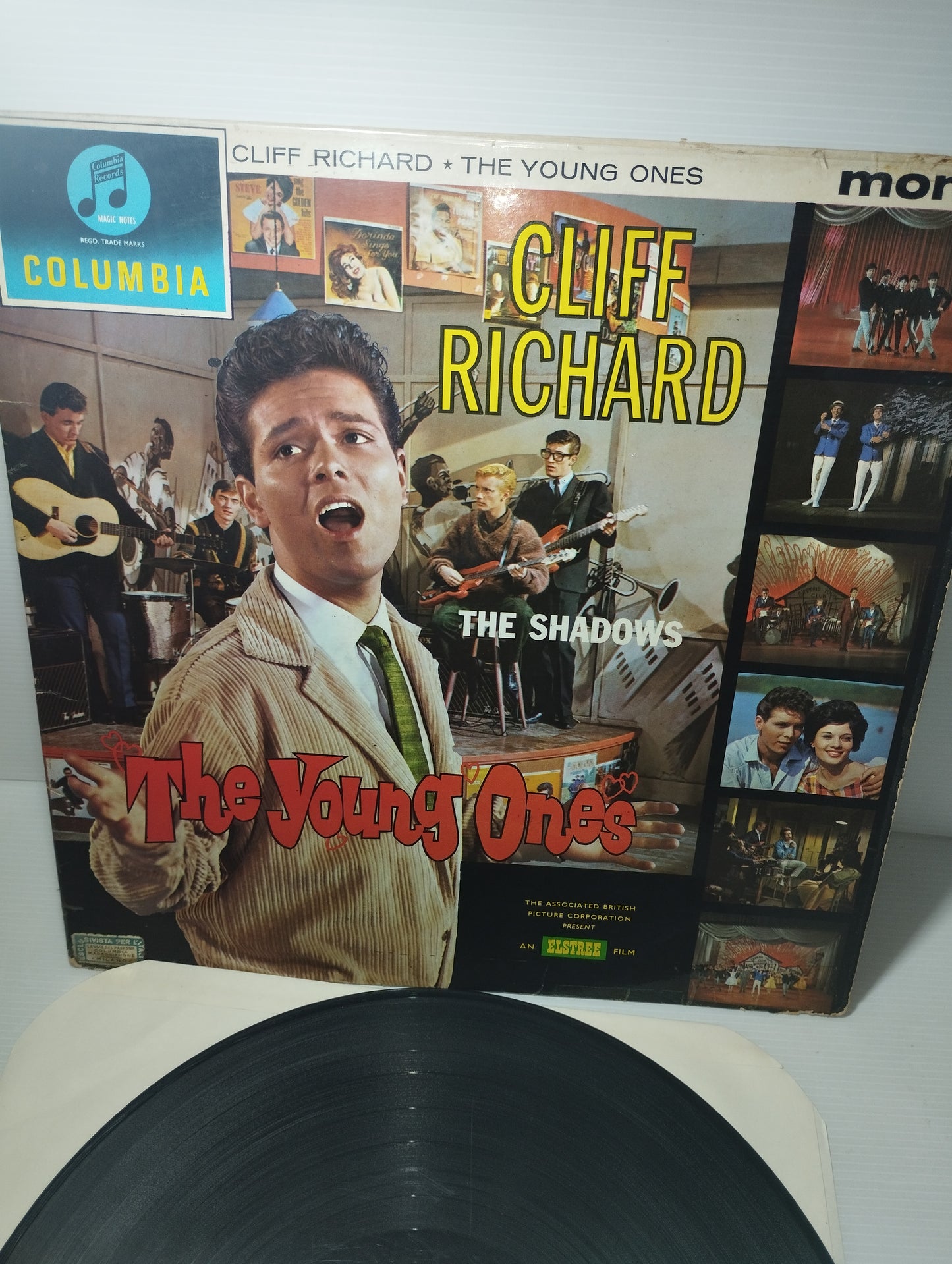 The Young Ones Cliff Richard LP 33 Giri
Edito da Columbia Cod.33SX 1384
MONO
Stampa inglese