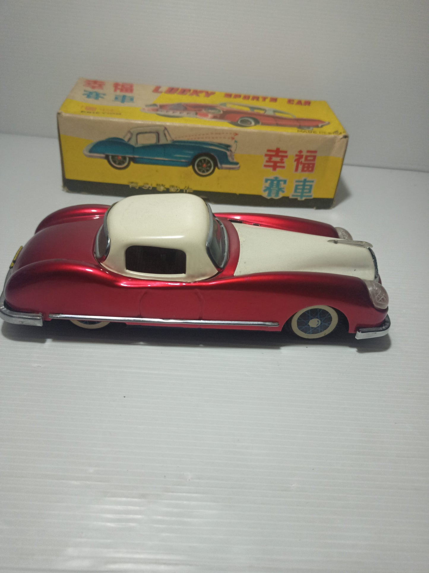 Lucky Sports Car Friction In Latta
Made in China
Art.N° MF 753