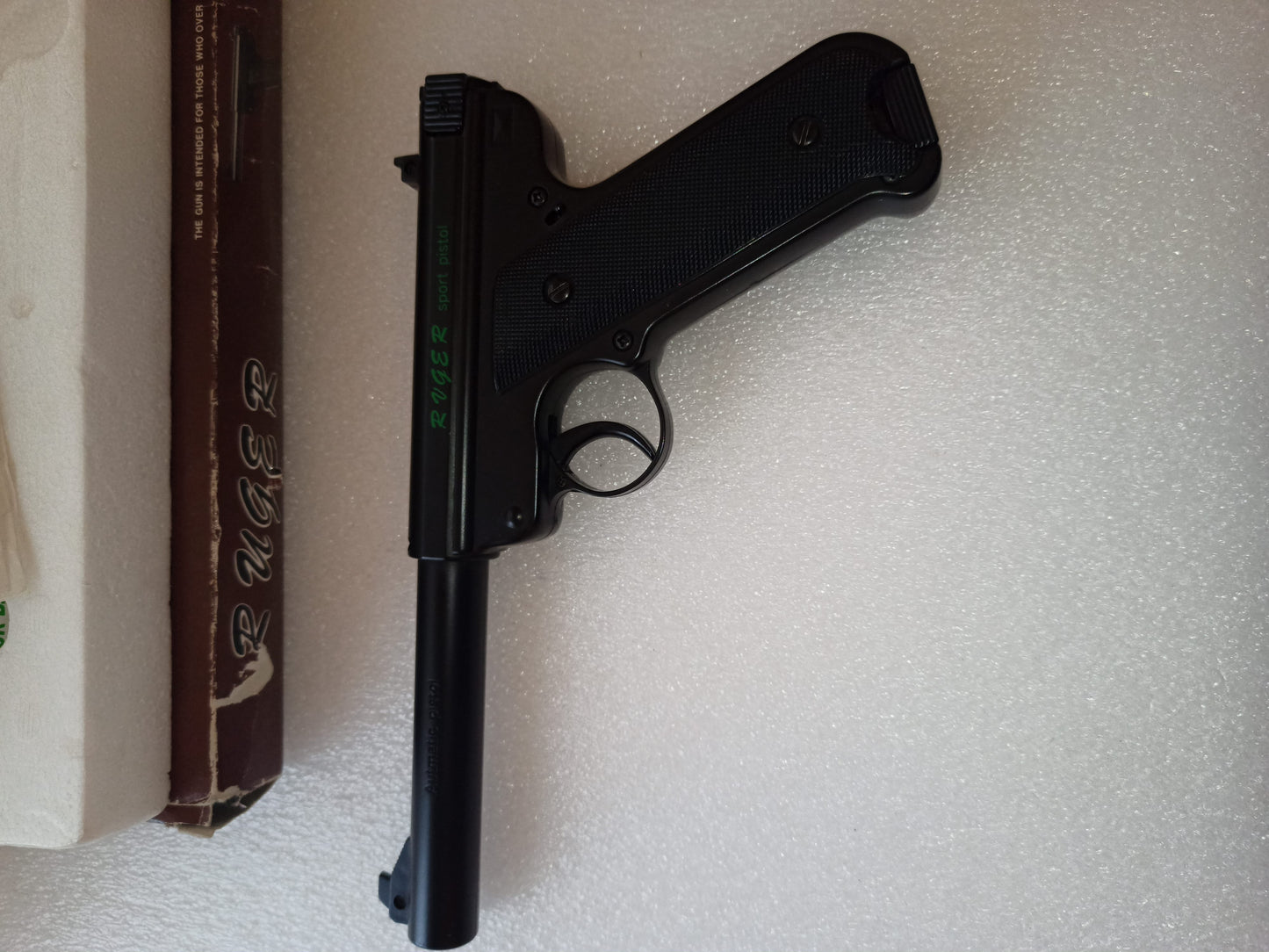 Pistola Giocattolo Ruger Airsoftgun 6mm Vintage
In plastica