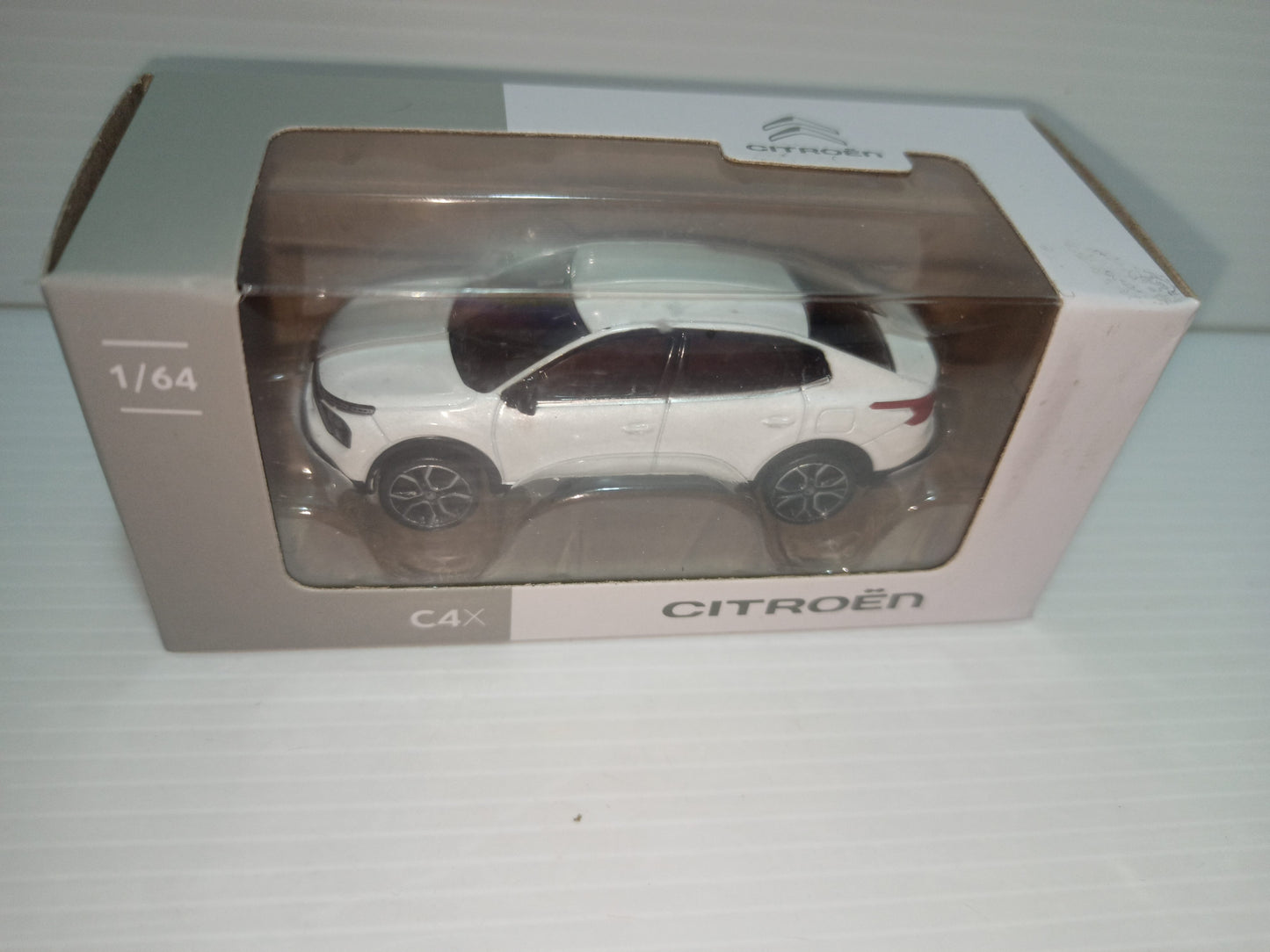 Citroen C4 Norev
Scala 1:64