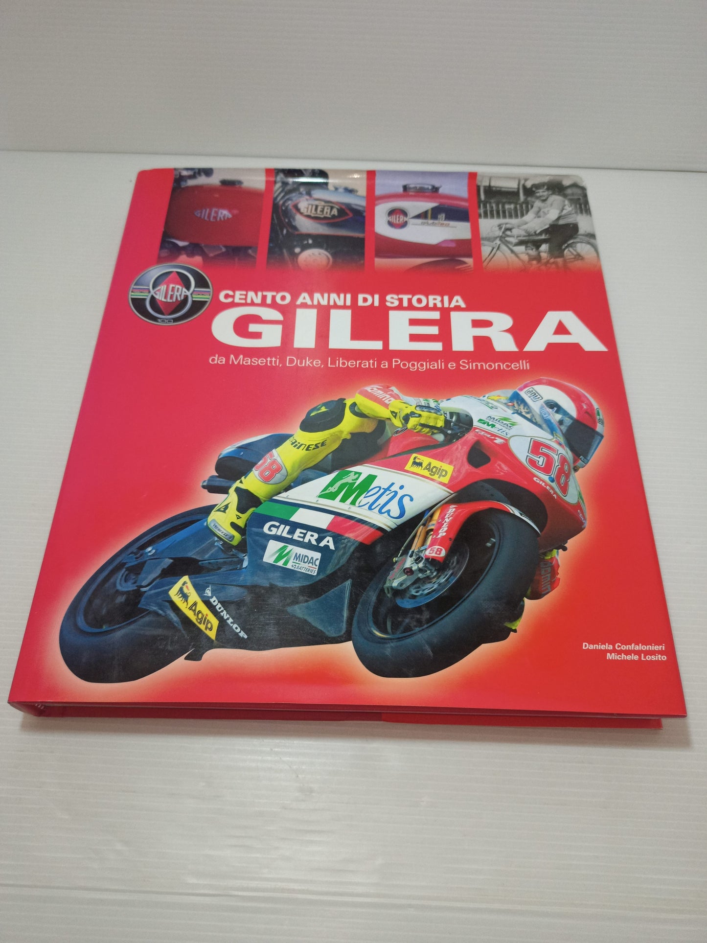 Gilera Cento Anni Di Storia Confalonieri/Losito
Edito nel 2009 da Vallardi