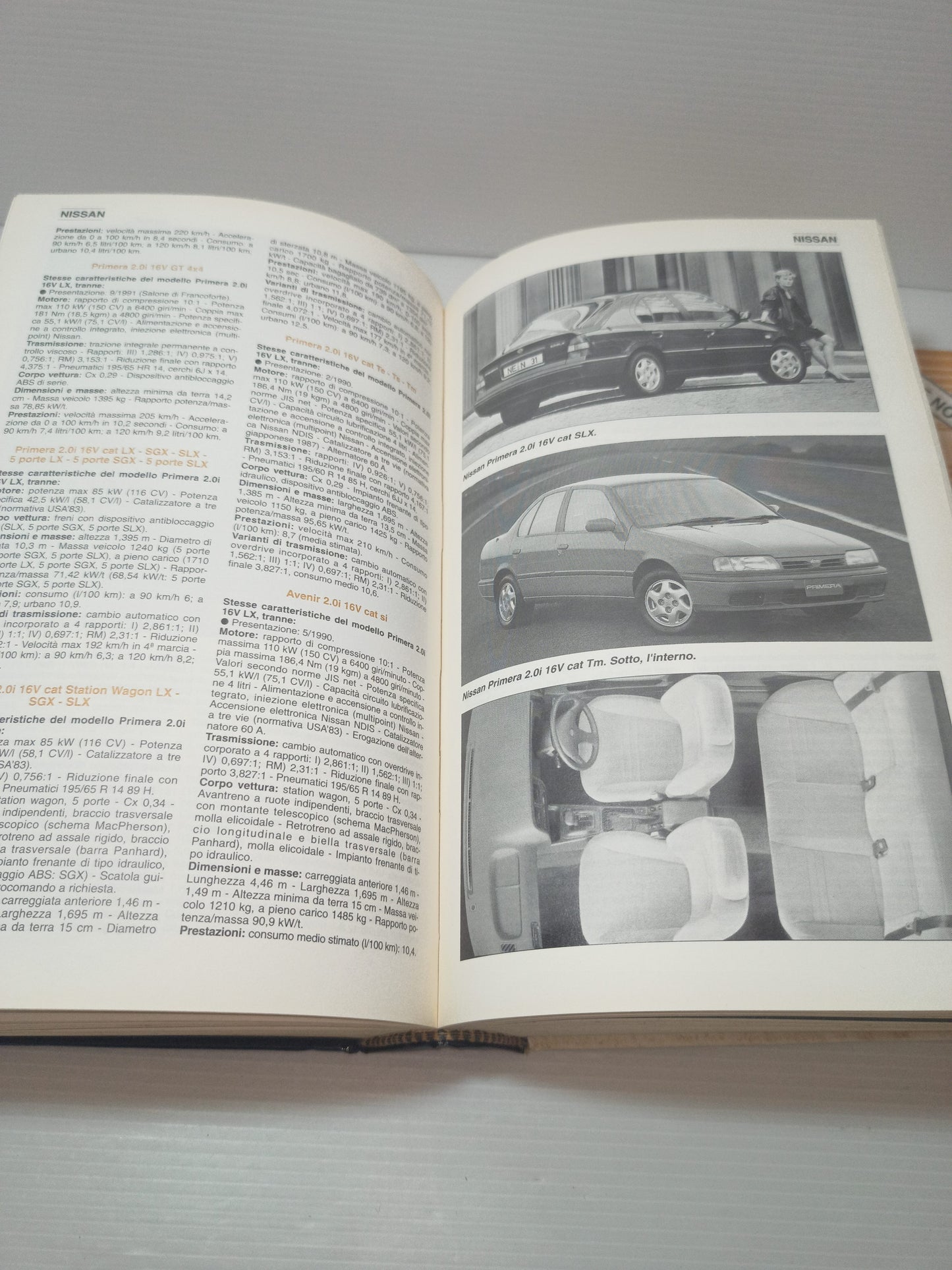 Tutte Le Auto Del Mondo 1992 Quattroruote
Editoriale Domus
Copertina rigida
Pagine n.1360