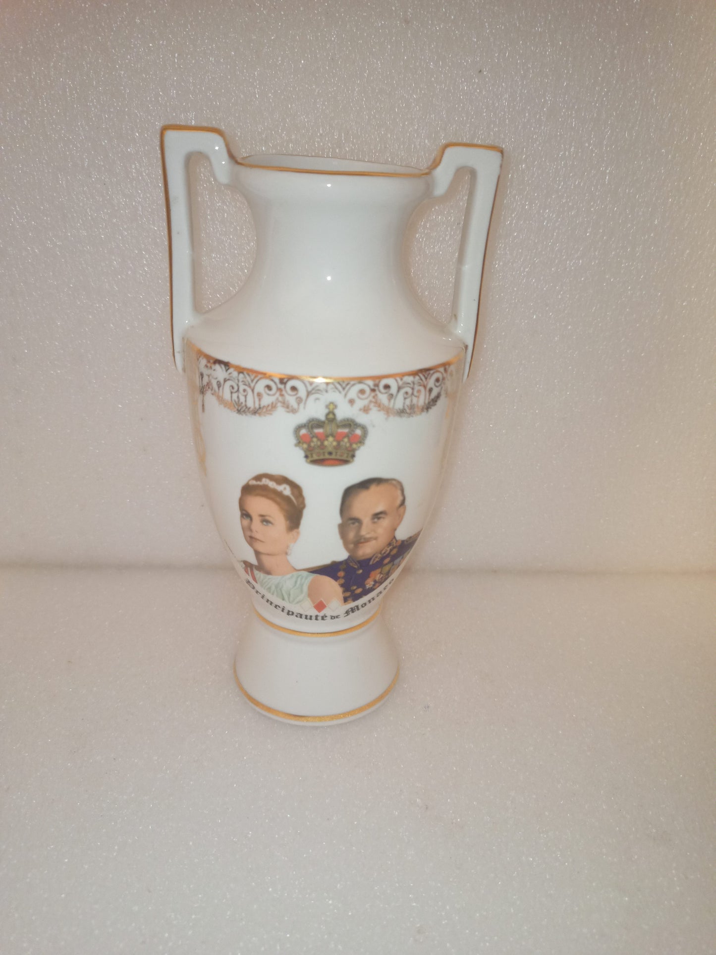 Vaso Principauté De Monaco In Porcellana Vintage