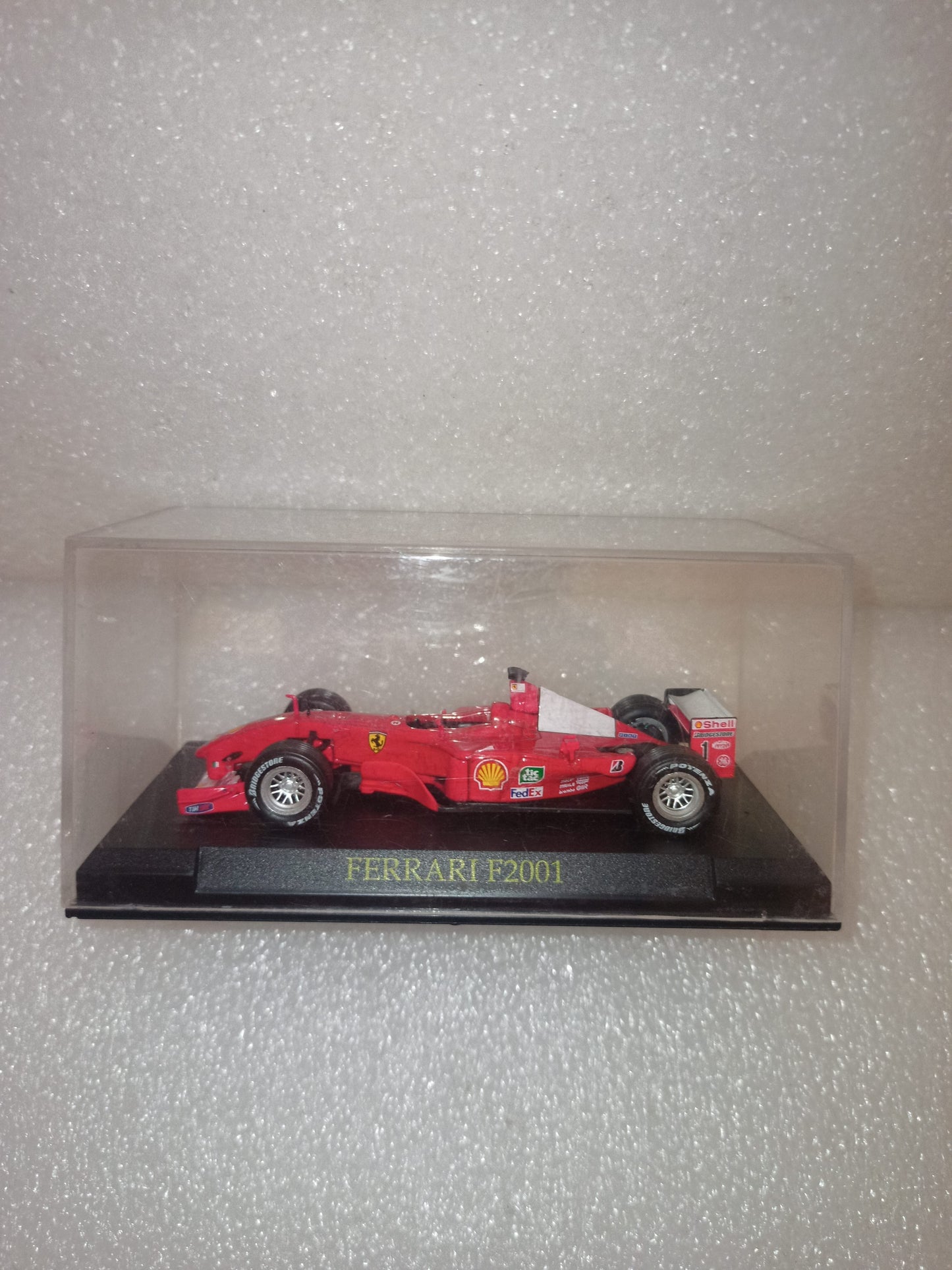 Ferrari F2001 Schumacher

Scala 1:43