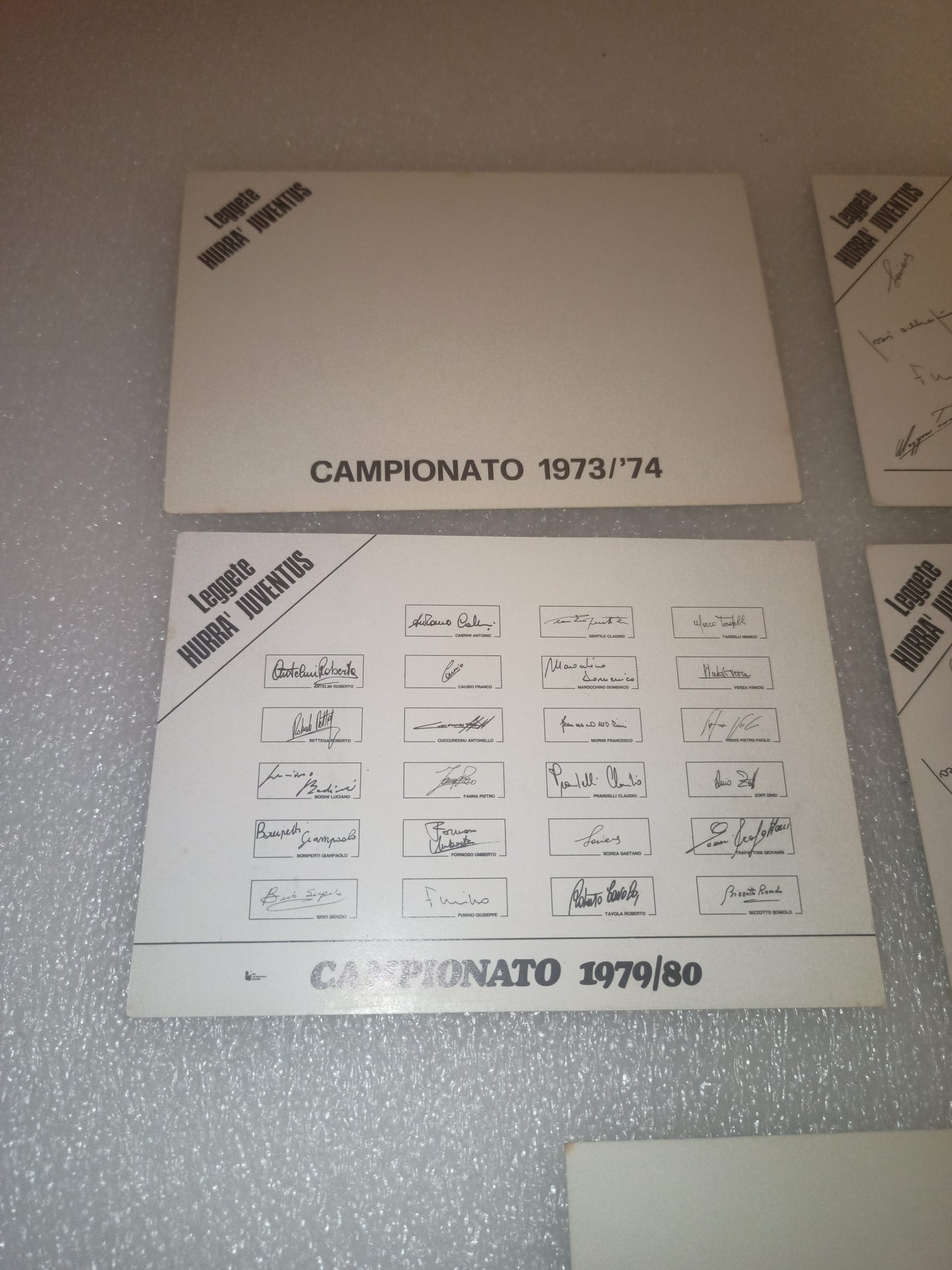 5 Cartoline Hurrà Juventus Anni 70
Misure 15,5 x 10,5 cm