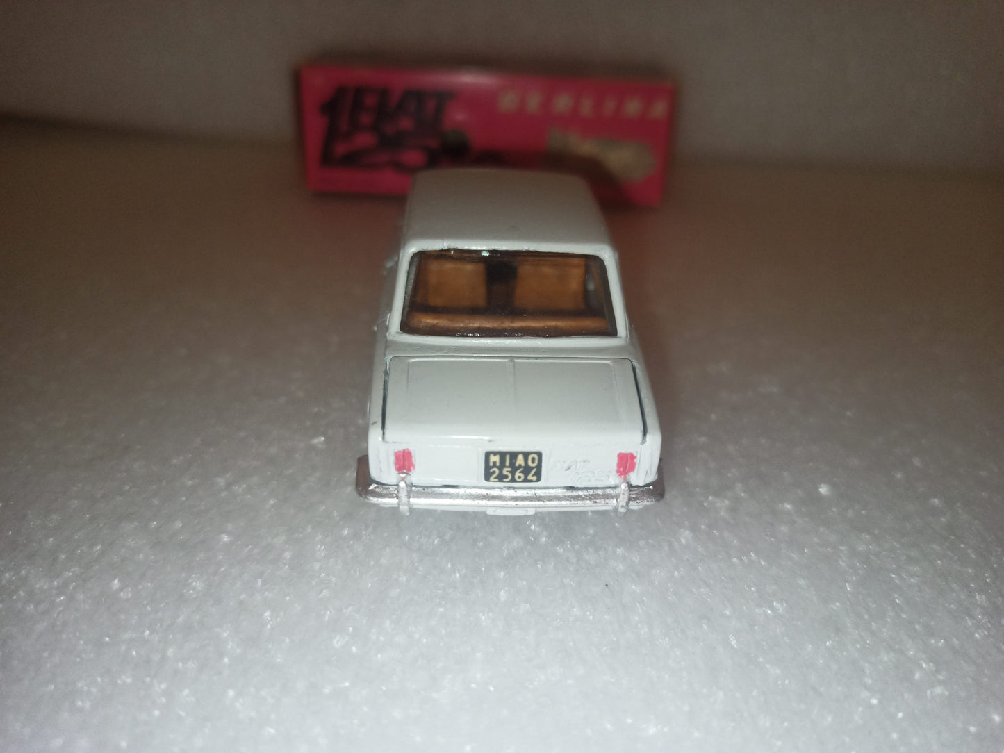 Fiat 125 Berlina Mercury
Art.n.25
Scala 1:43
Made in Italy
Anni 60